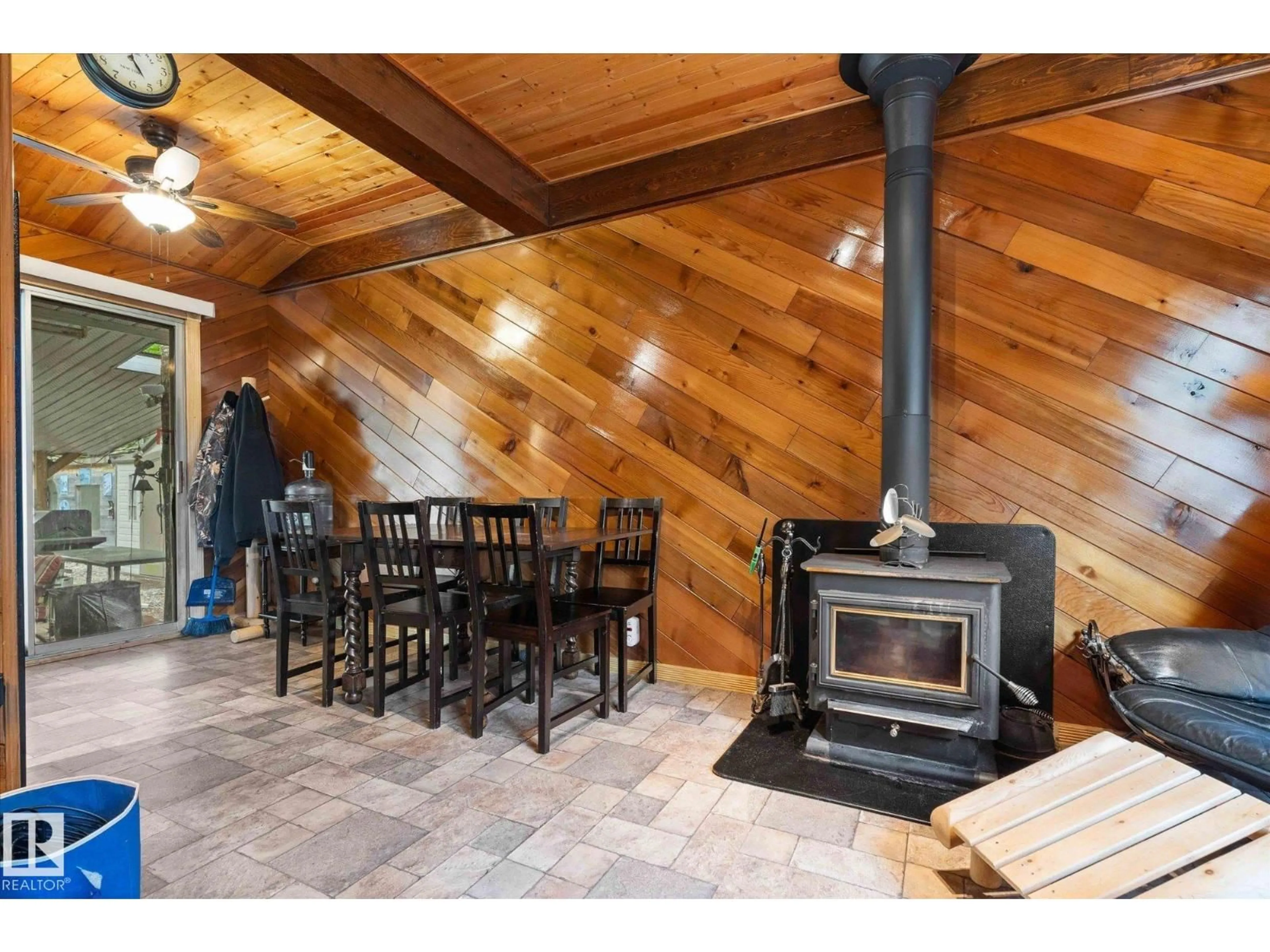 Unknown for 1028-1029 10 ST, Rural Lac Ste. Anne County Alberta T0E0A2