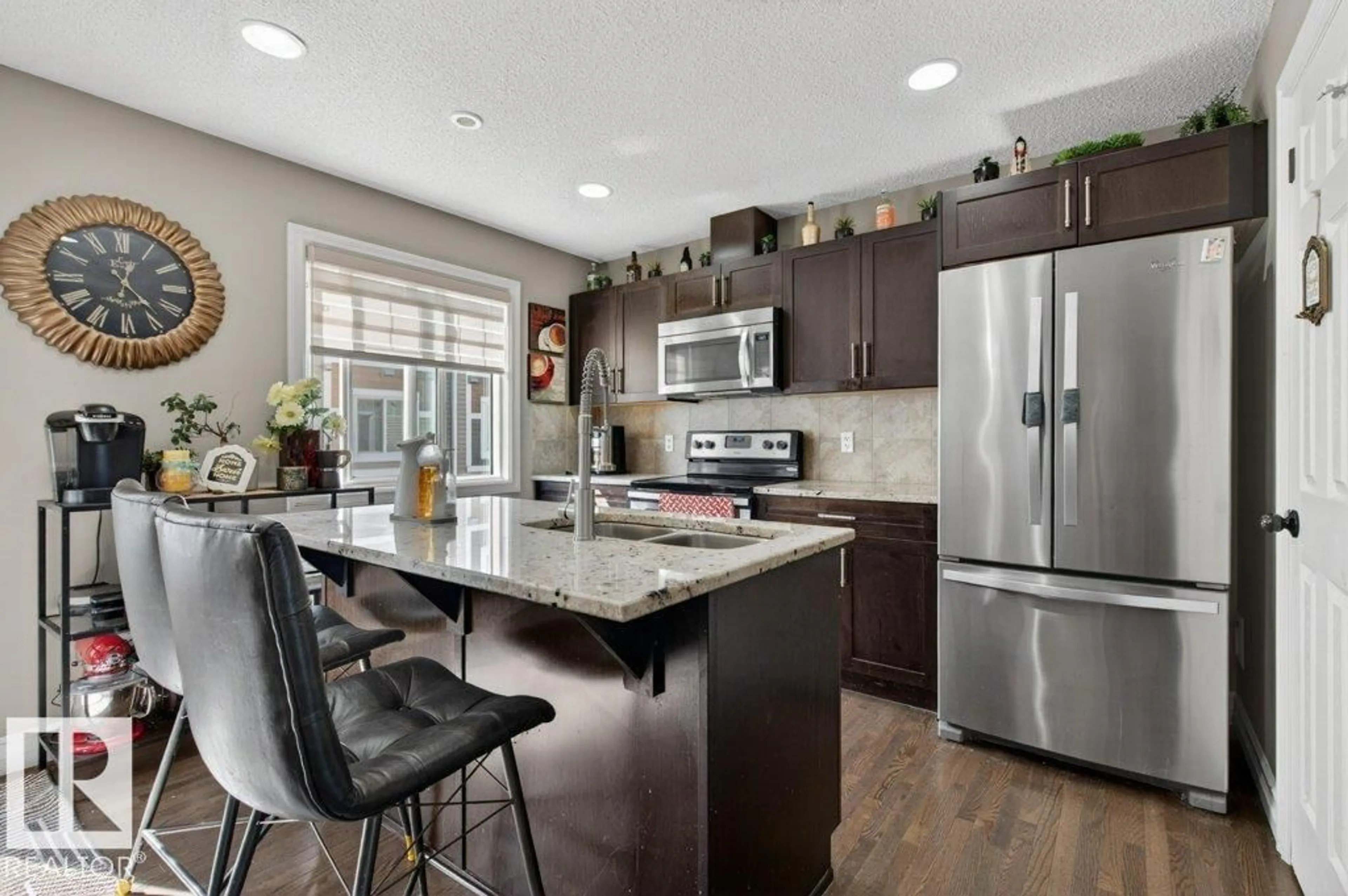 Open concept kitchen, ceramic/tile floor for 40 - 14621 121 ST NW, Edmonton Alberta T5X0H2