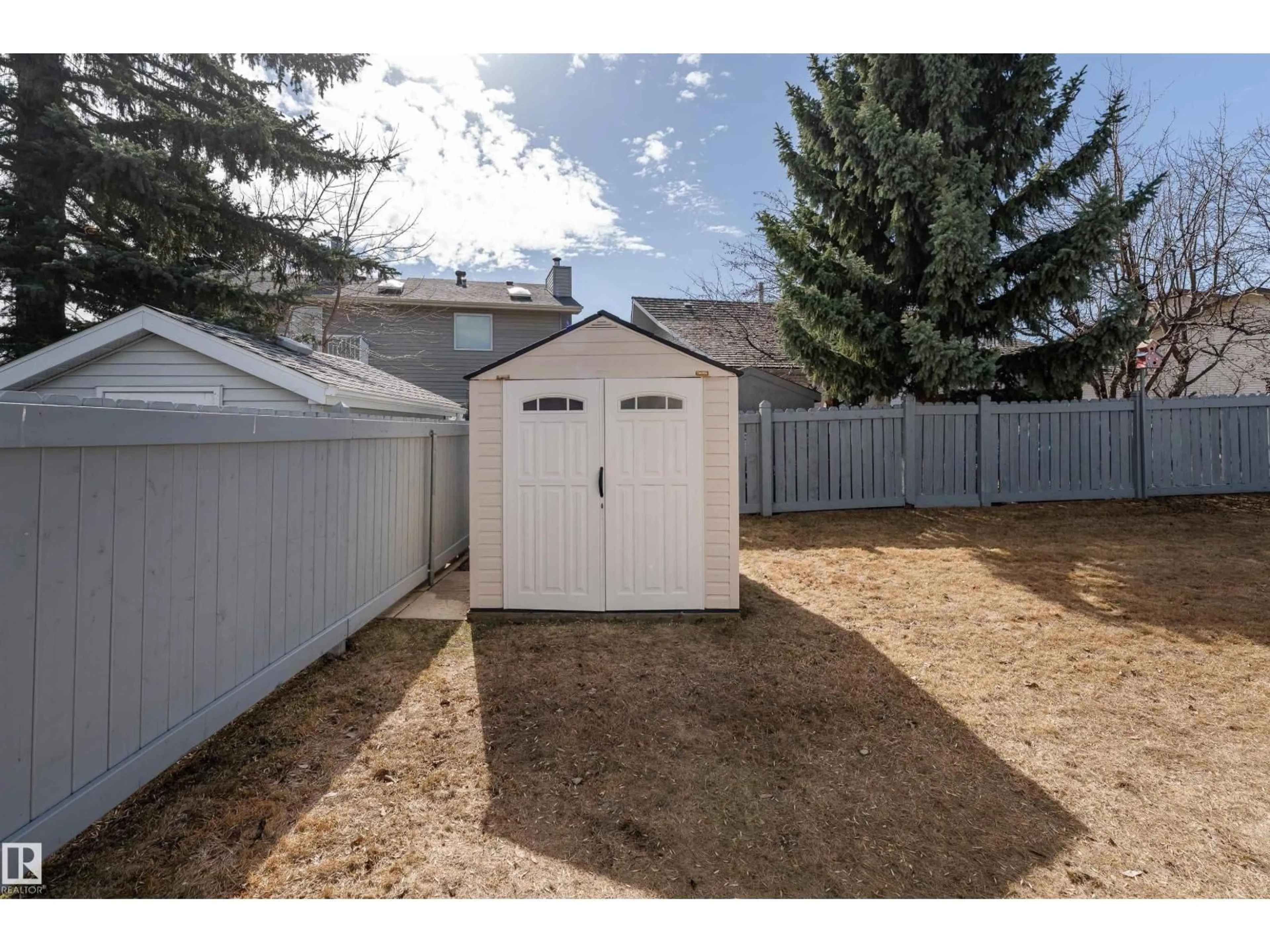 Shed for 12 KIRKLEES RD, Sherwood Park Alberta T8A5G9