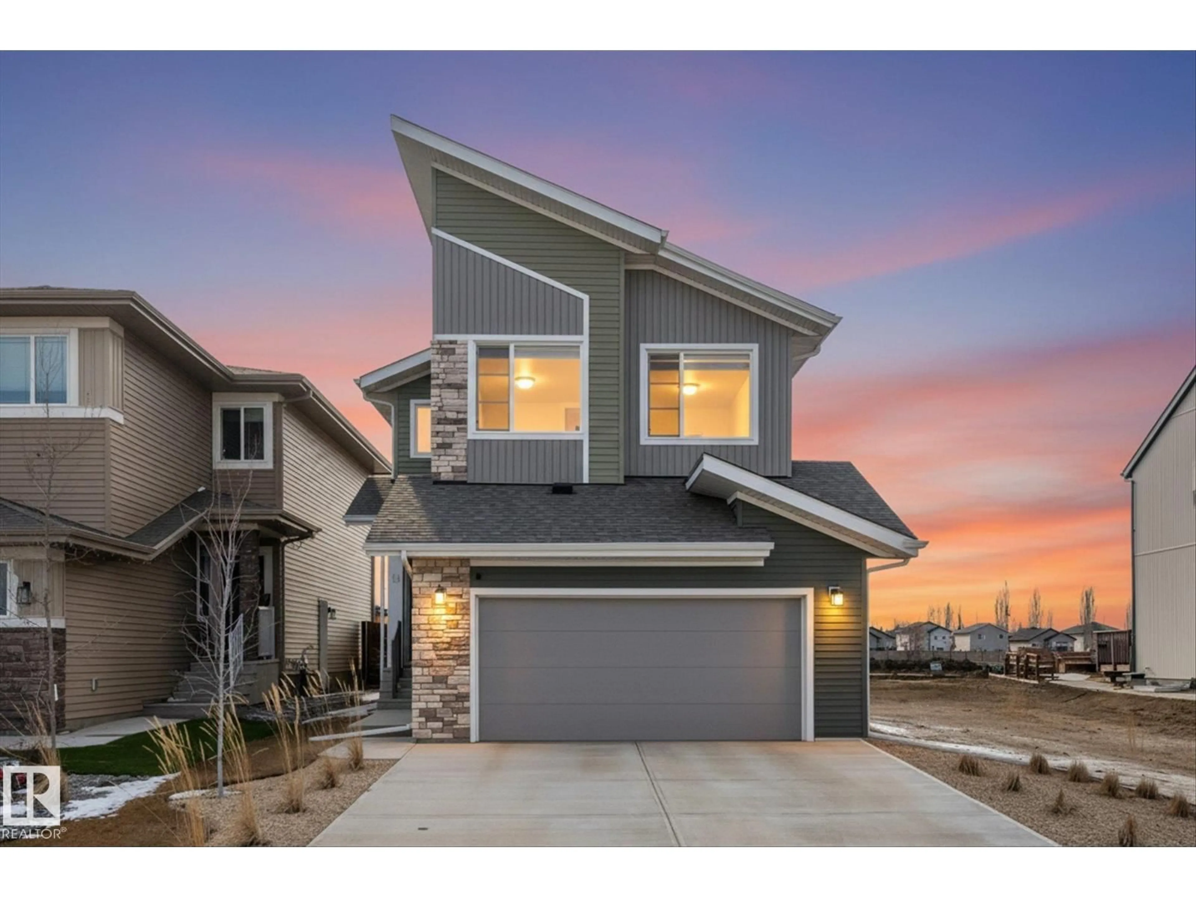 Home with vinyl exterior material, street for 13 EMPRESS WY, Spruce Grove Alberta T7X4B7