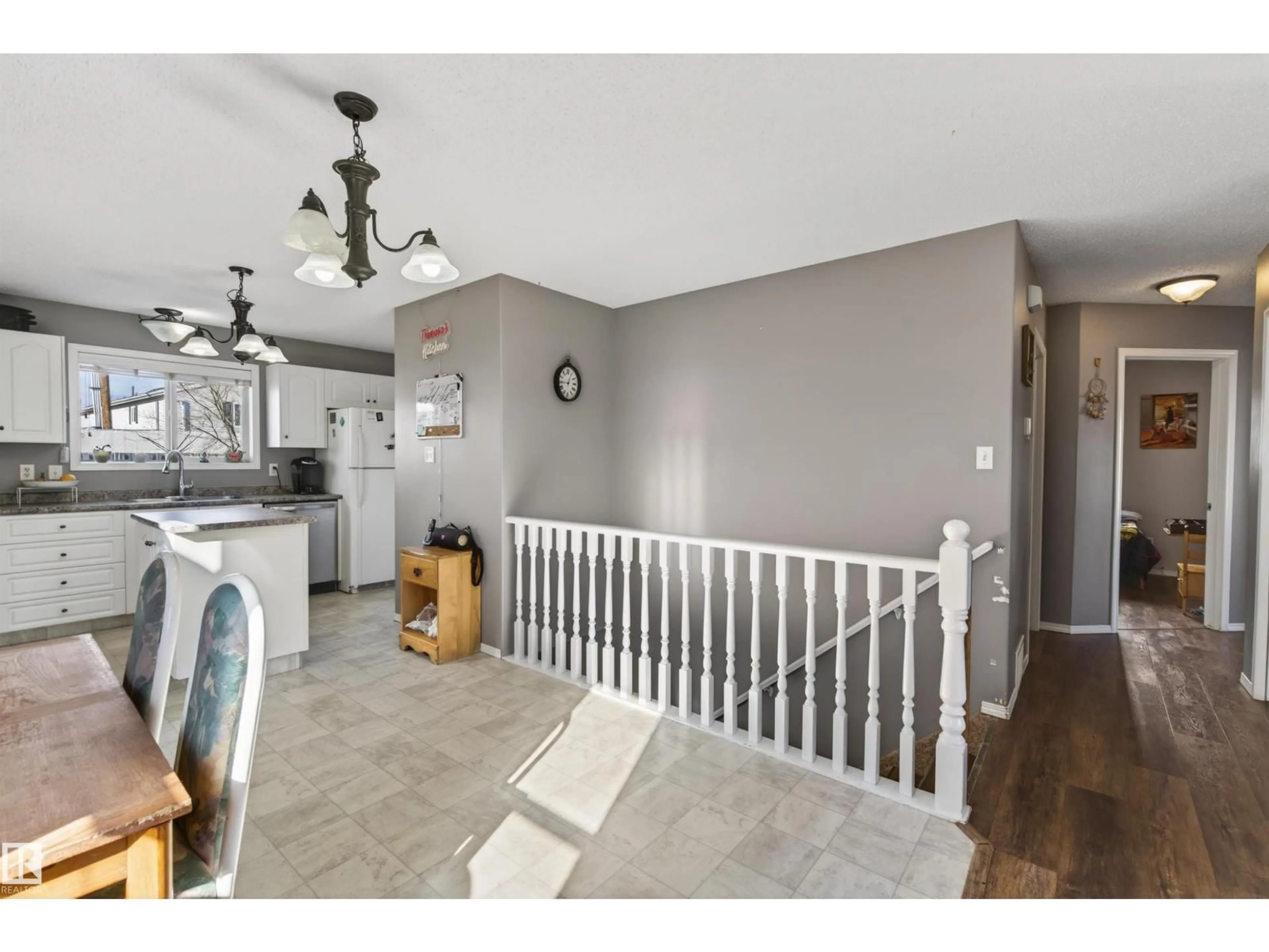 Unknown for 4410 47 AV, Cold Lake Alberta T9M2E2