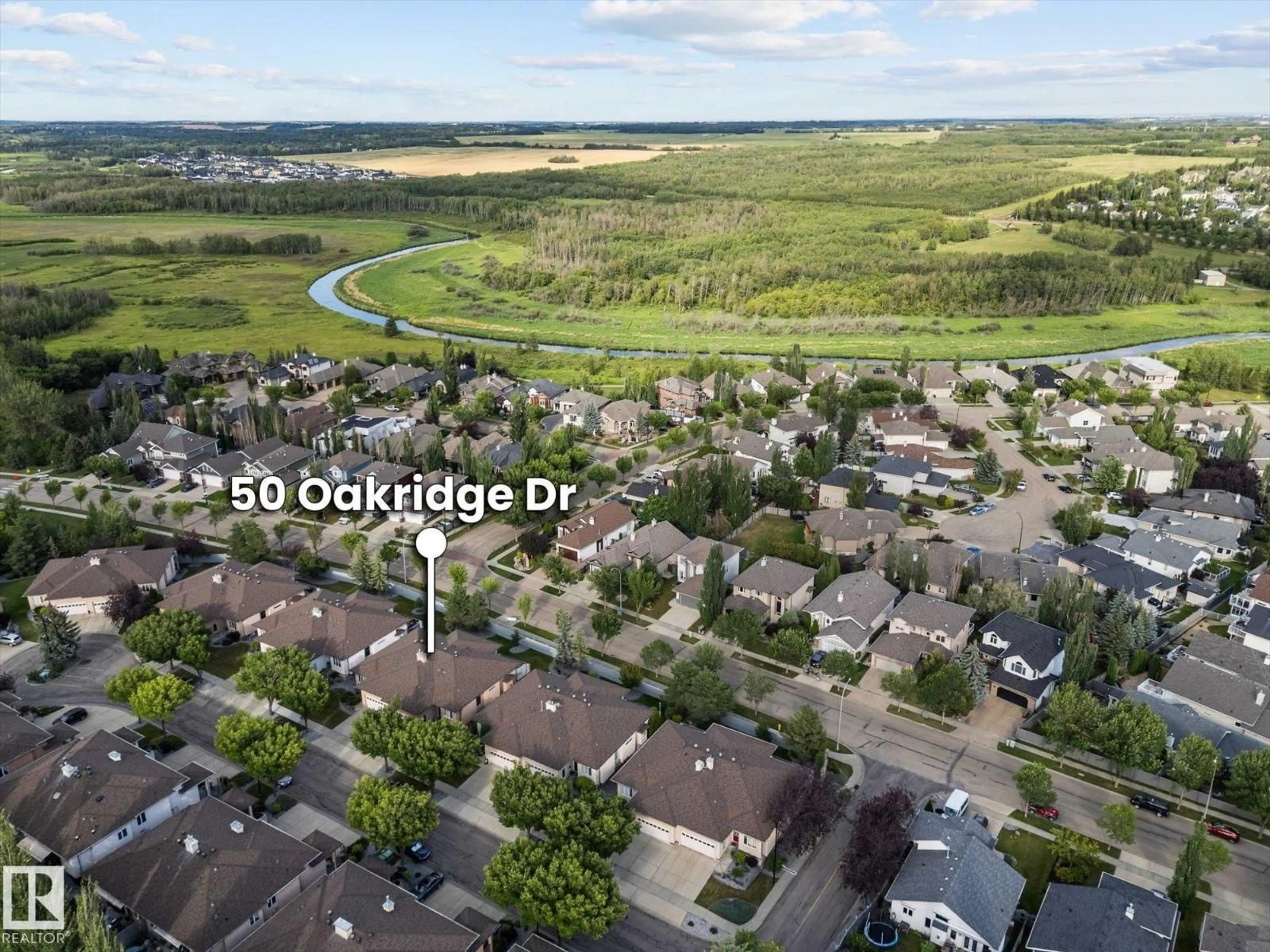 A pic from outside/outdoor area/front of a property/back of a property/a pic from drone, water/lake/river/ocean view for #6 - 50 OAKRIDGE DR, St. Albert Alberta T8N7A1