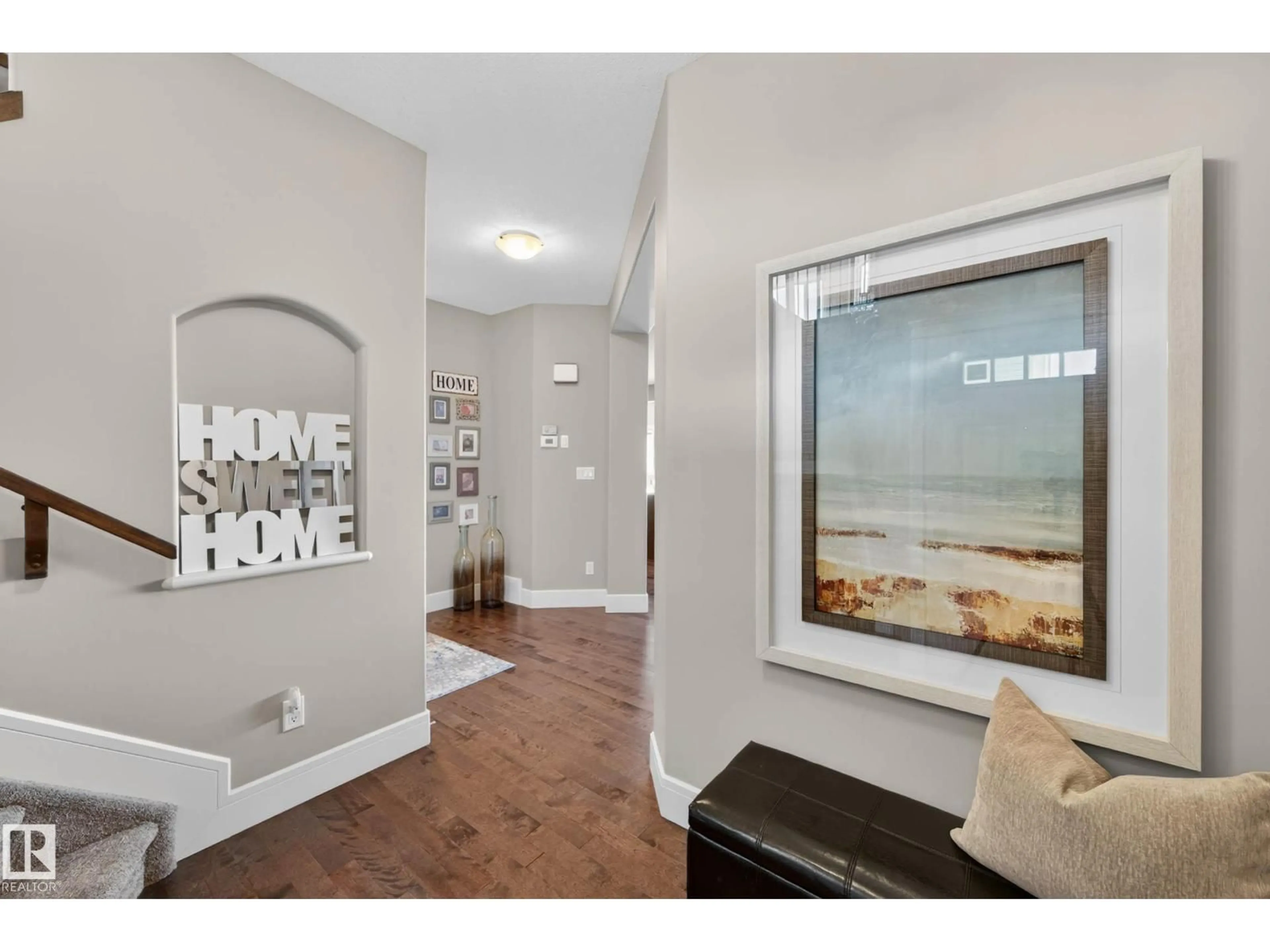 Indoor entryway for NW - 2086 REDTAIL CM, Edmonton Alberta T5S0H4