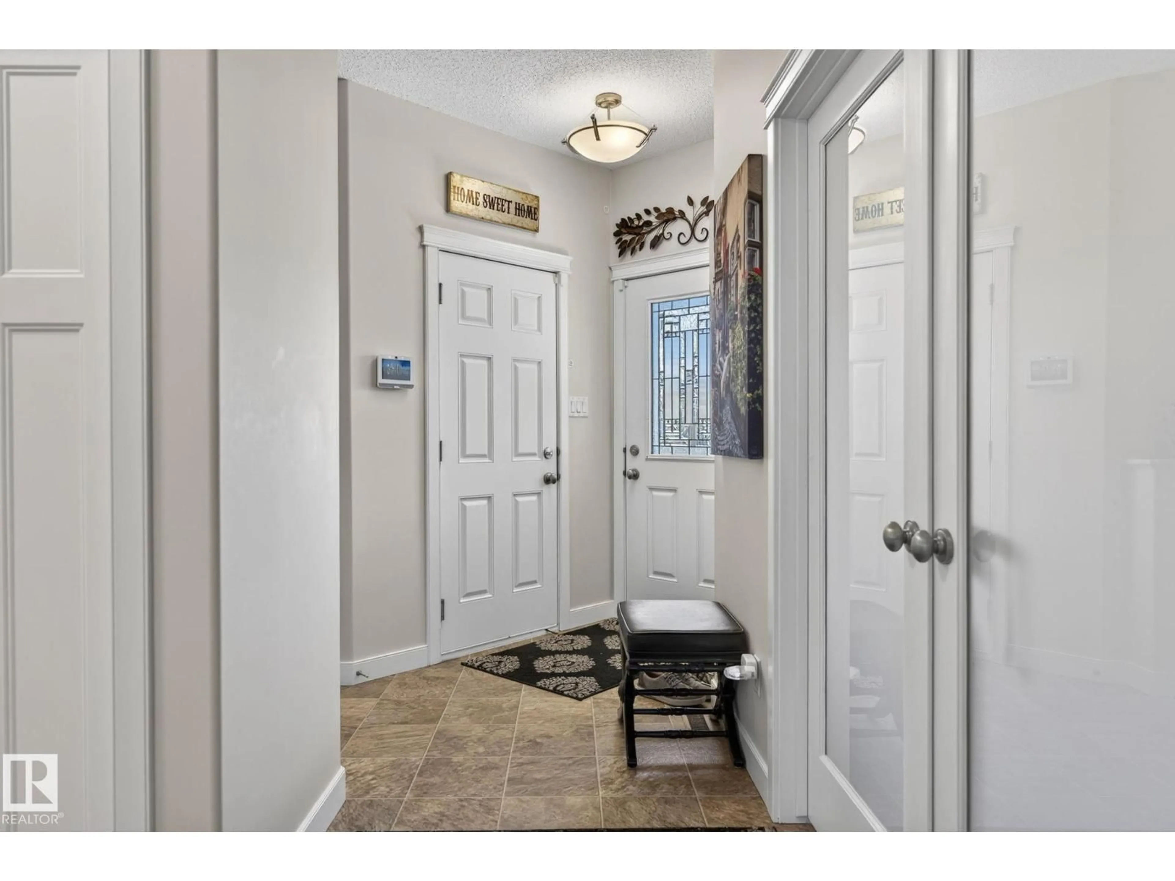 Indoor entryway for 25 - 340 SPRUCE RIDGE RD, Spruce Grove Alberta T7X0J4