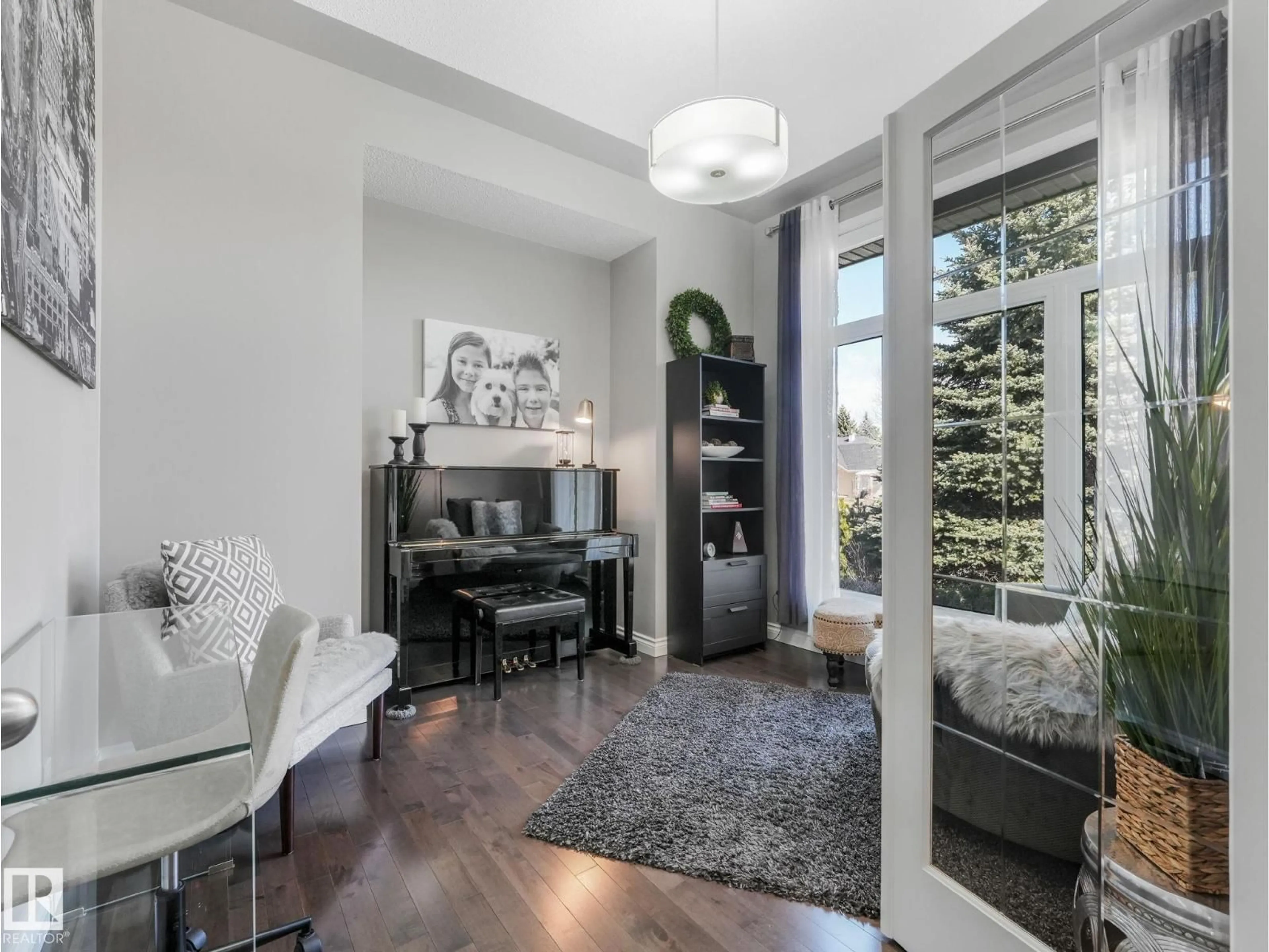 Living room with furniture, unknown for 67 LEONARD DR, St. Albert Alberta T8N6V6