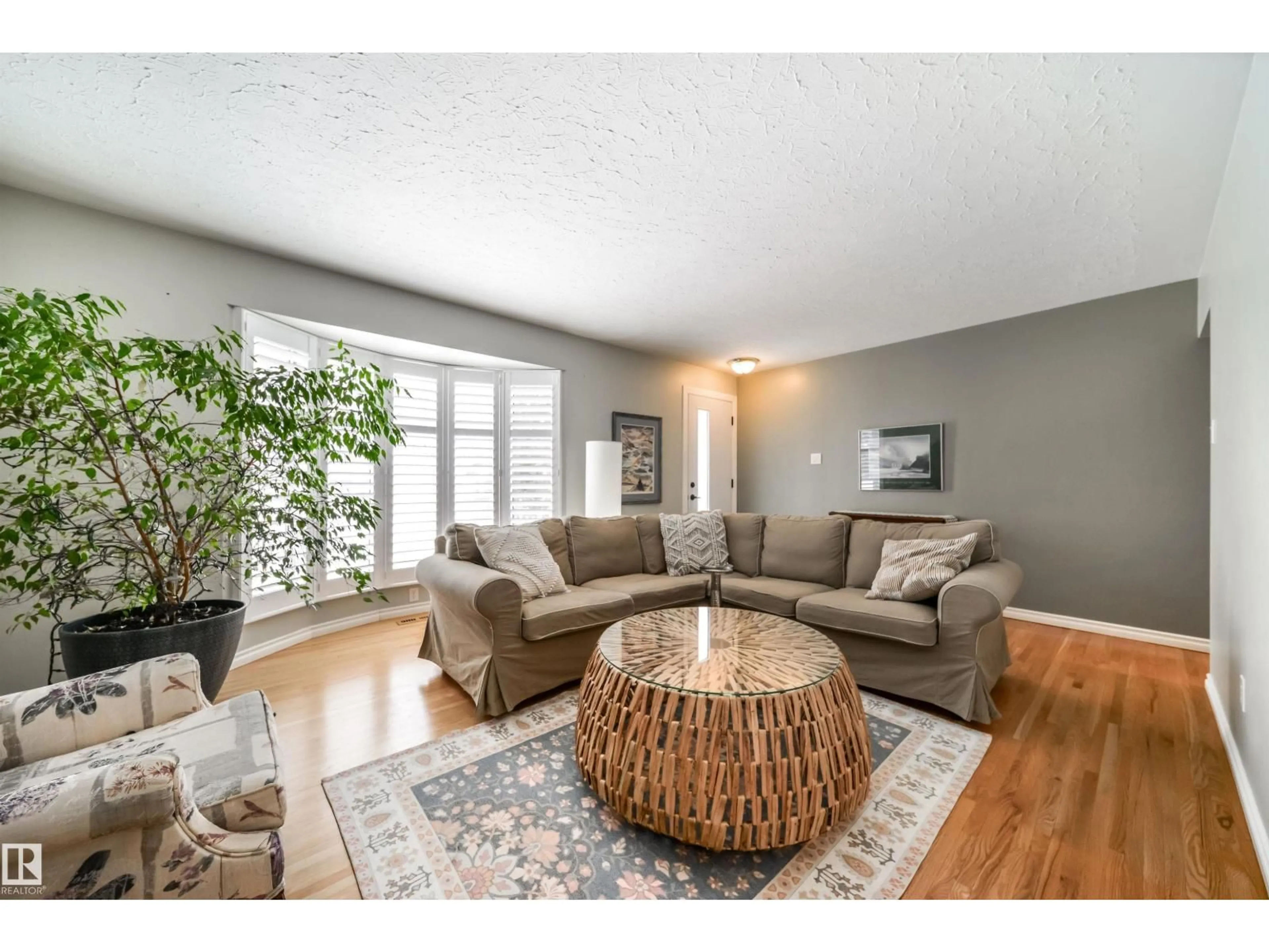 Living room with furniture, unknown for 10231 46 ST, Edmonton Alberta T6A1X9