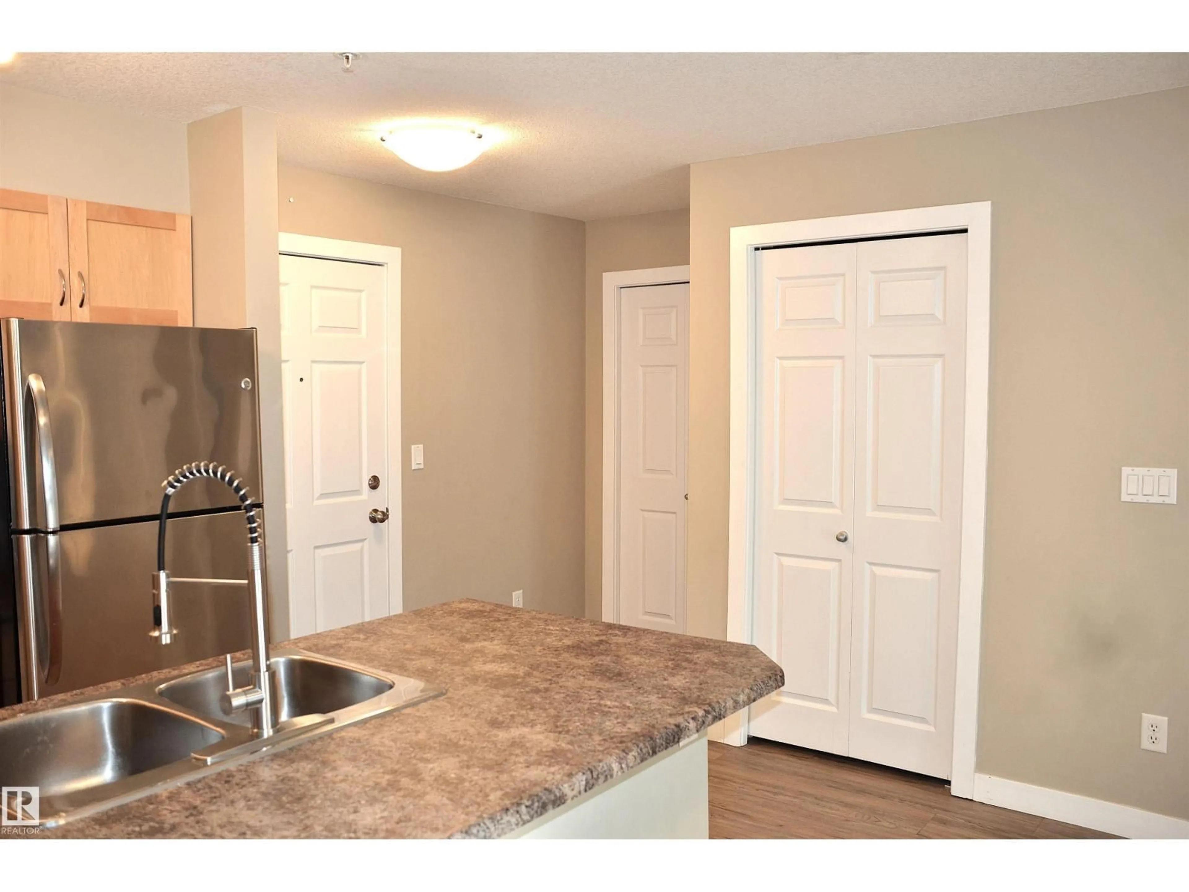 Standard kitchen, unknown for #103 - 920 156 ST, Edmonton Alberta T6R0N6