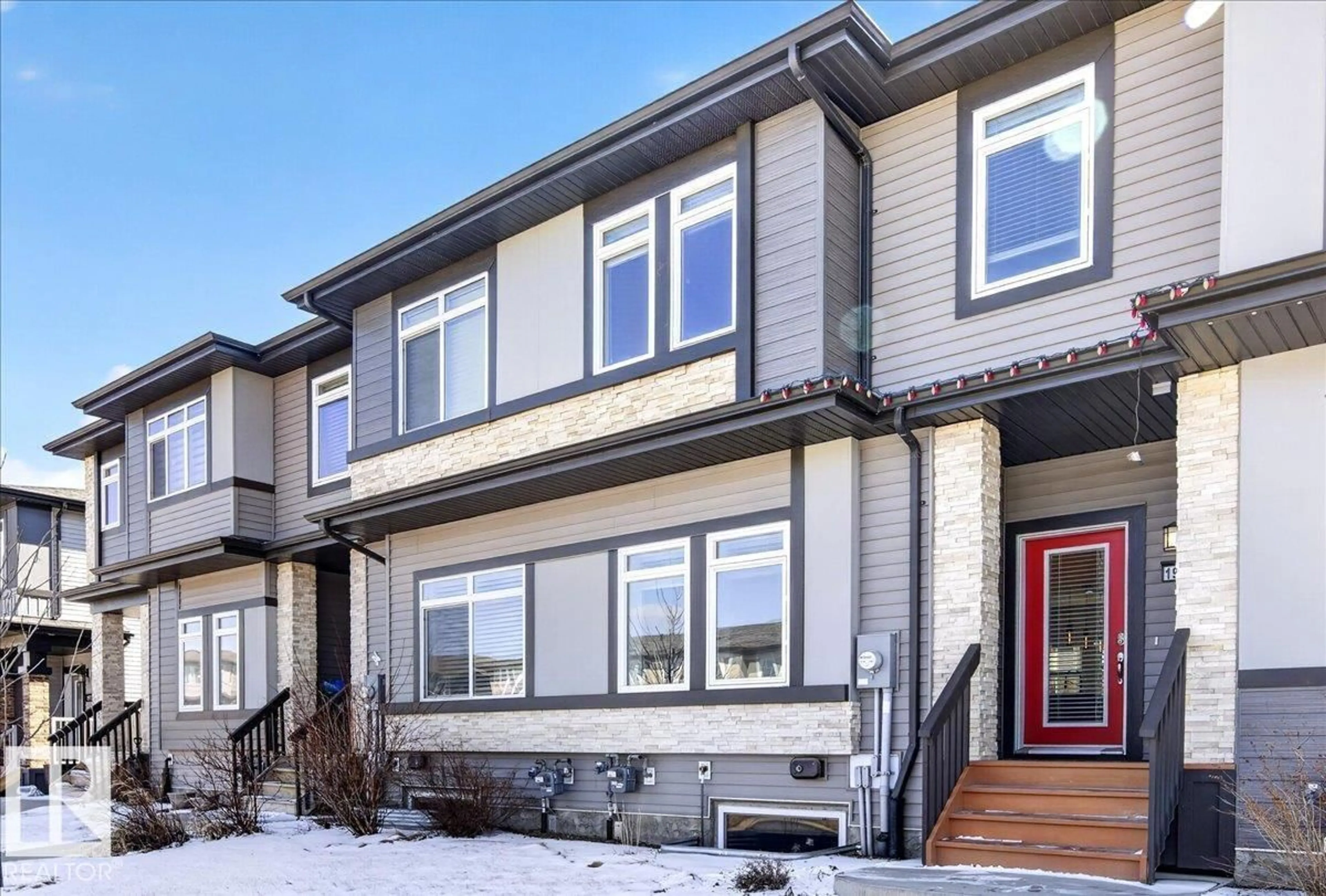 Home with vinyl exterior material, street for NW - 19721 27 AV, Edmonton Alberta T6M0W9