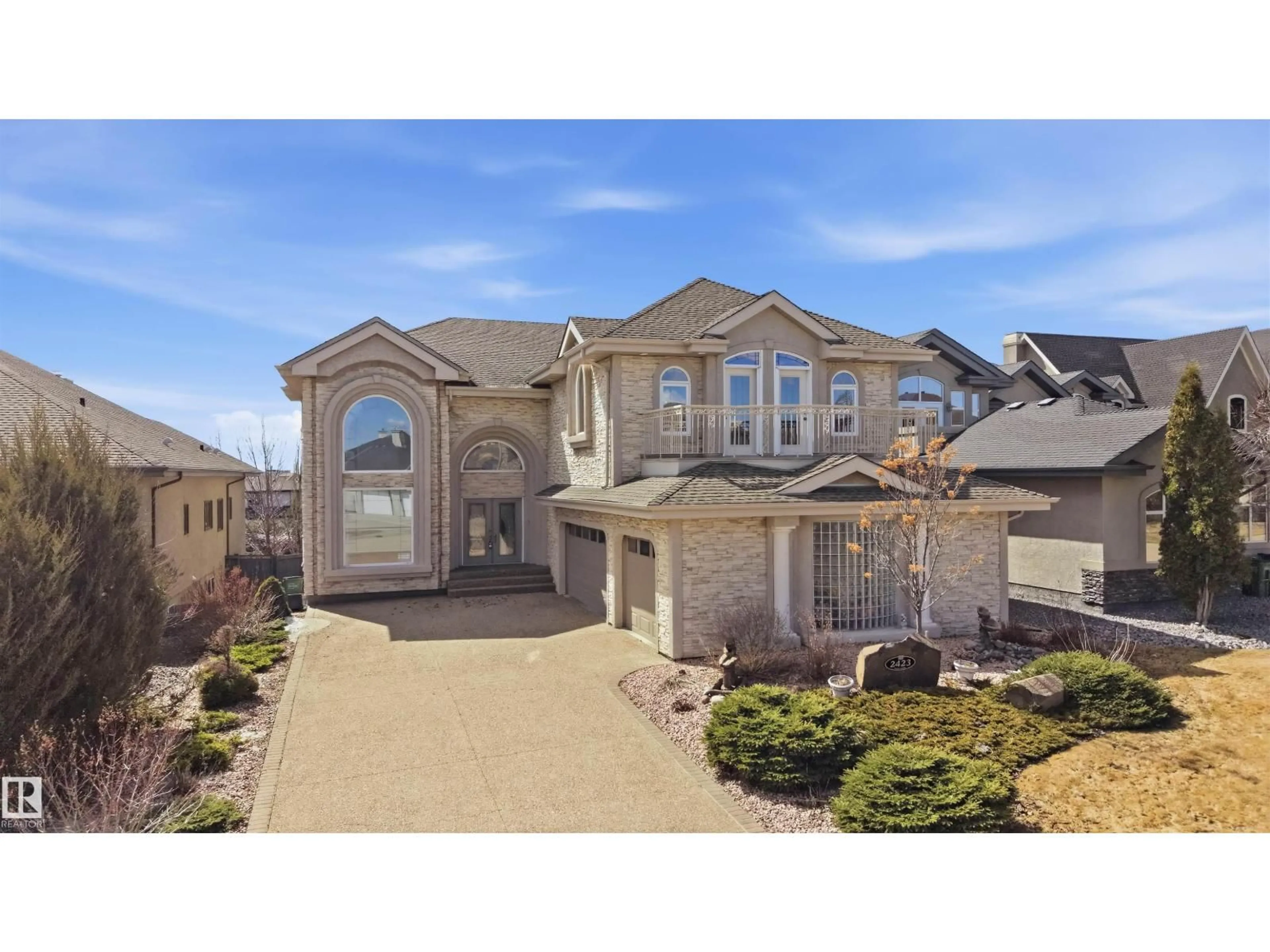 A pic from outside/outdoor area/front of a property/back of a property/a pic from drone, street for 2423 TEGLER GR, Edmonton Alberta T6R3K2