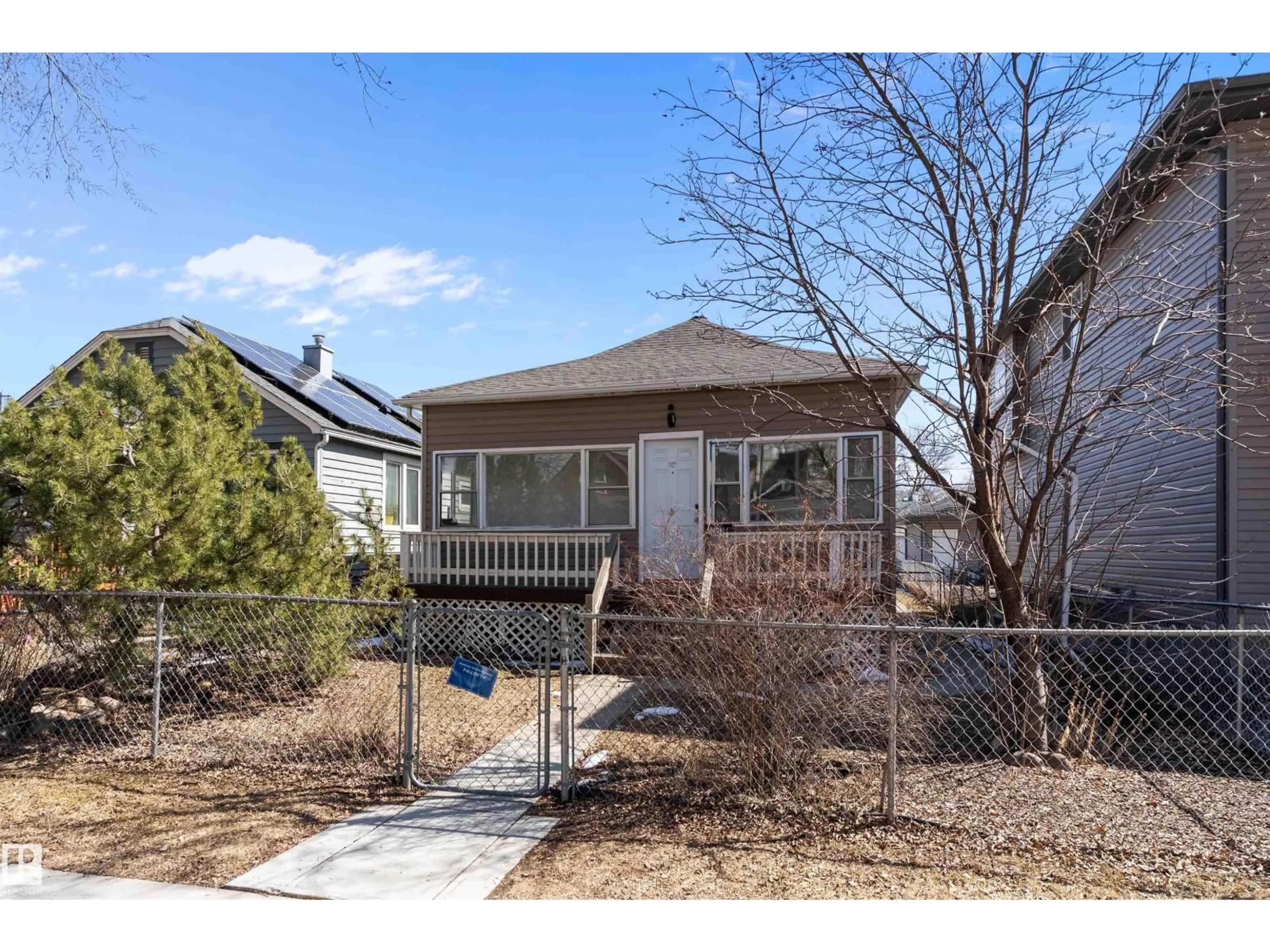 Unknown for 11919 96 ST, Edmonton Alberta T5G1V6