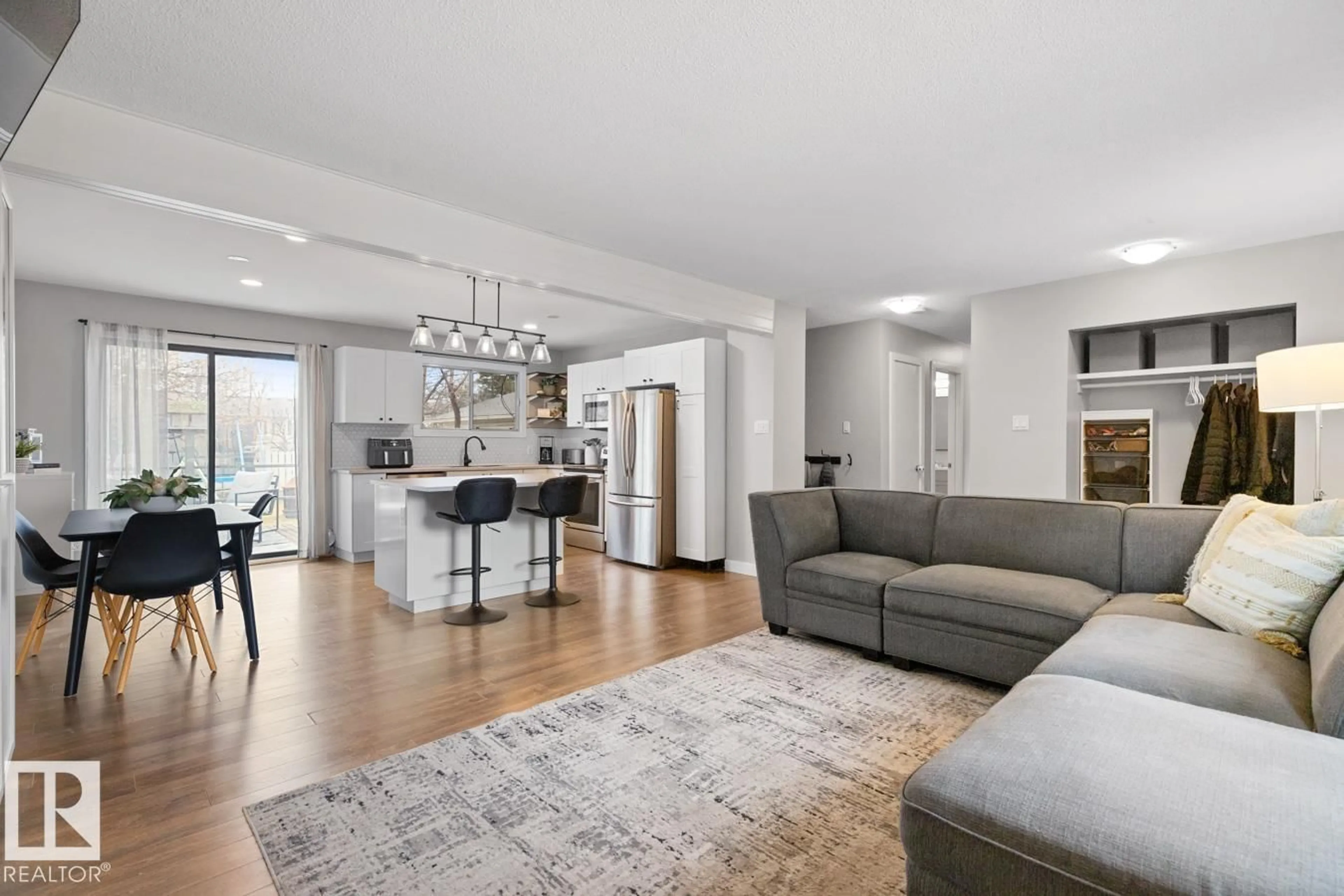 Living room with furniture, unknown for 20 CARAGANA AV, Sherwood Park Alberta T8A1W7