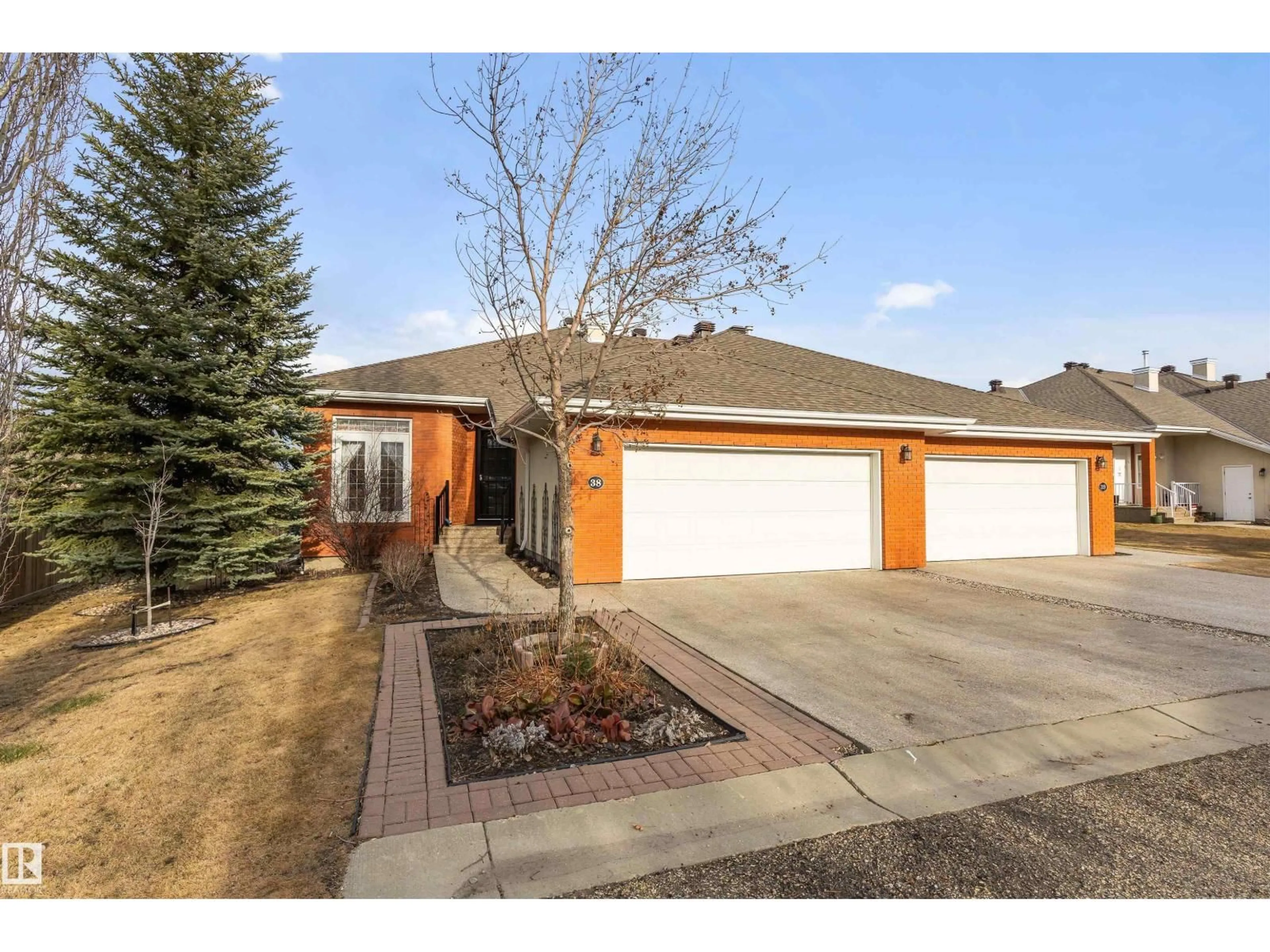 Unknown for 38 - 1225 WANYANDI RD, Edmonton Alberta T6M2W7