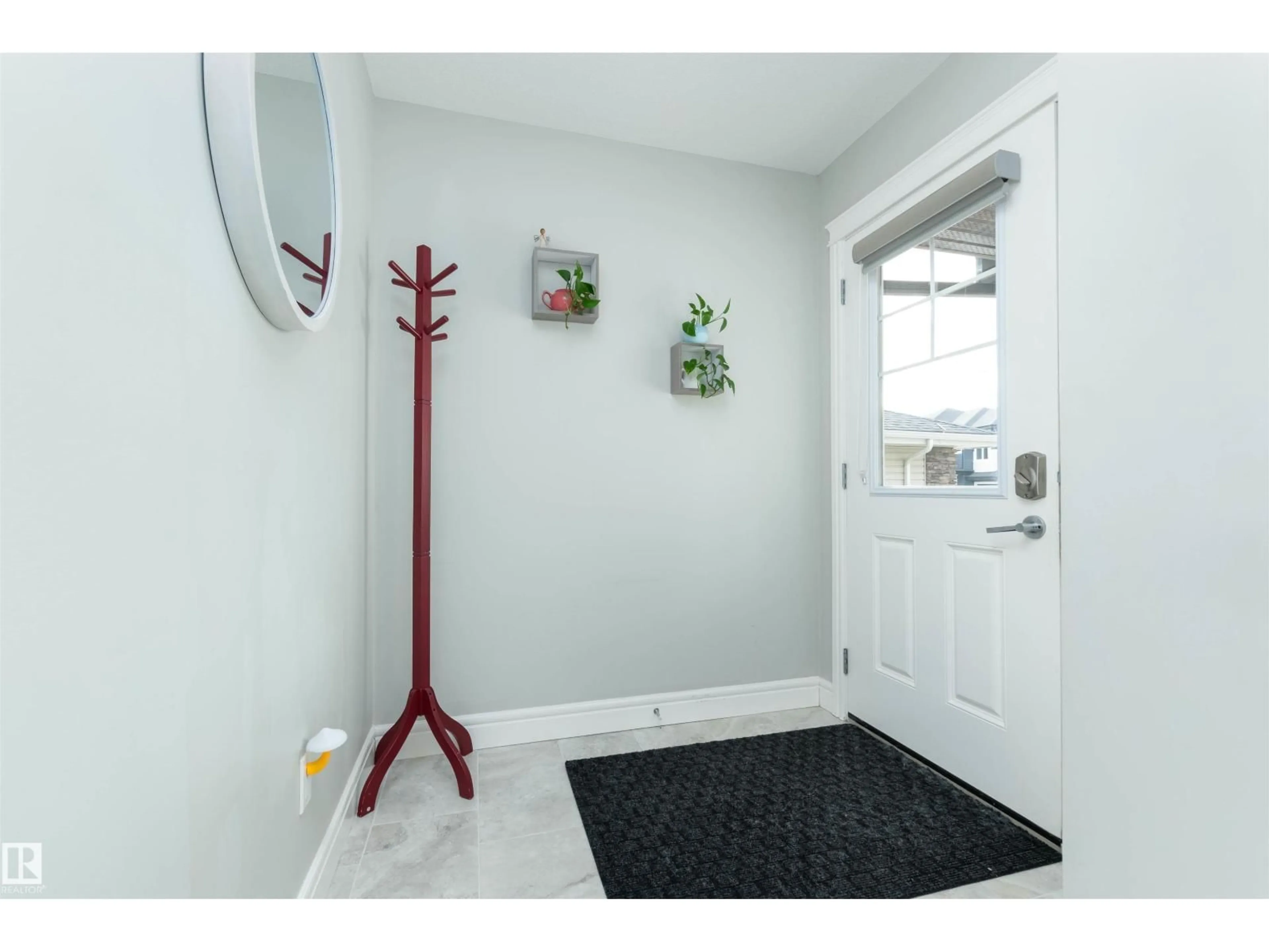 Indoor entryway for 62 AMBLESIDE WY, Sherwood Park Alberta T8H1A5