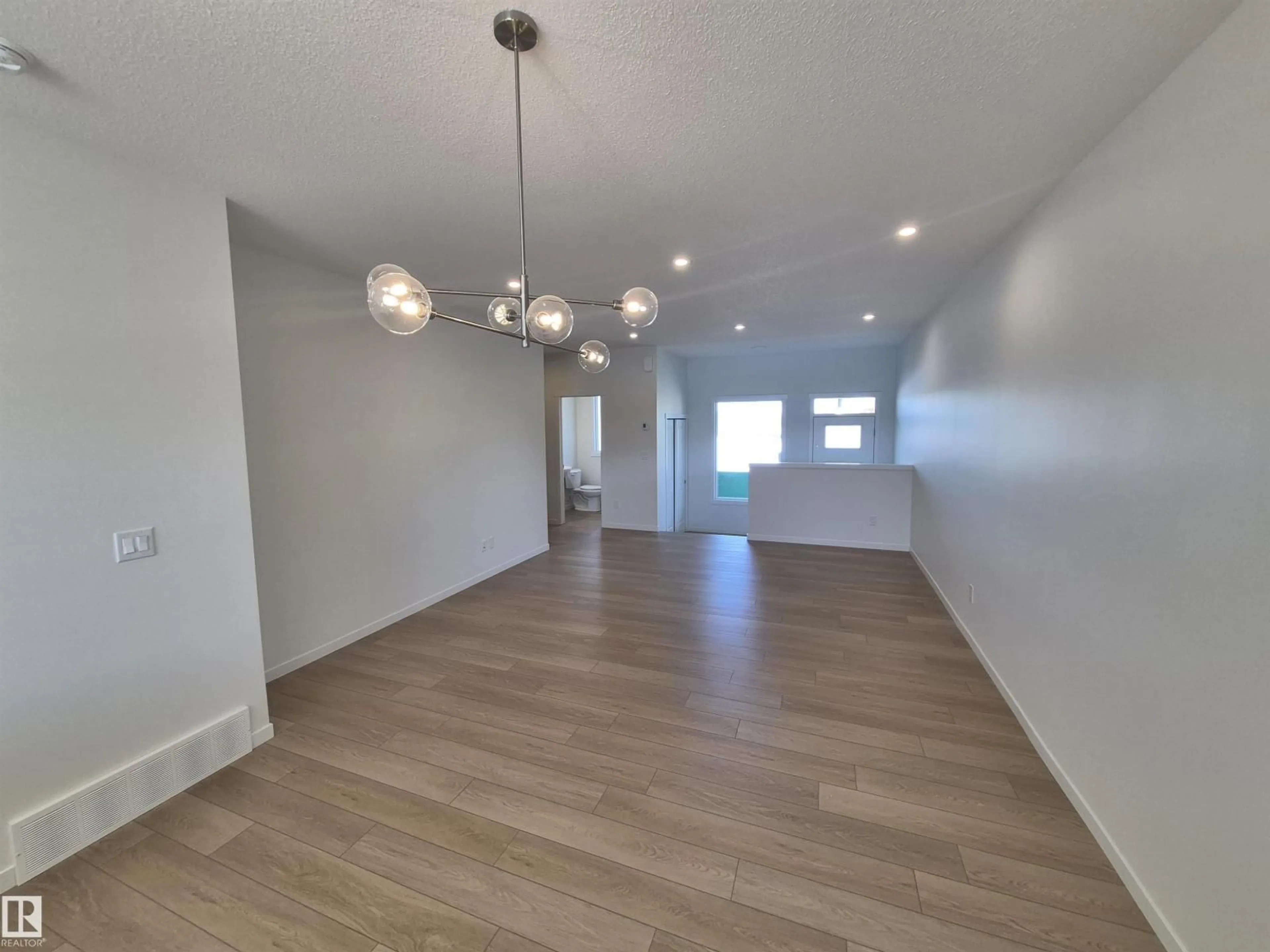 A pic of a room for 1086 MCLEOD AV, Spruce Grove Alberta T7X4G8