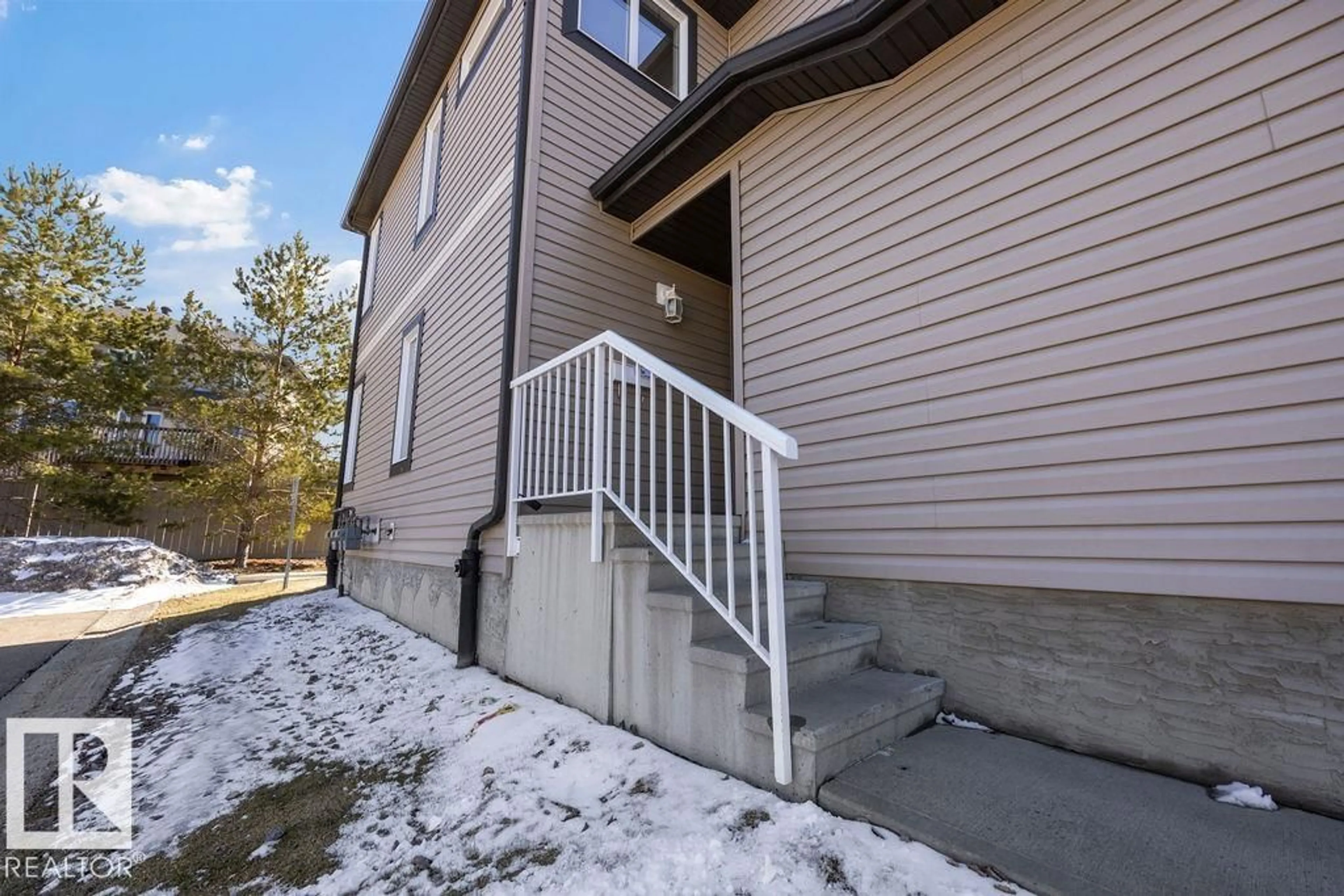 Unknown for 21 - 2005 70 ST, Edmonton Alberta T6X0T9