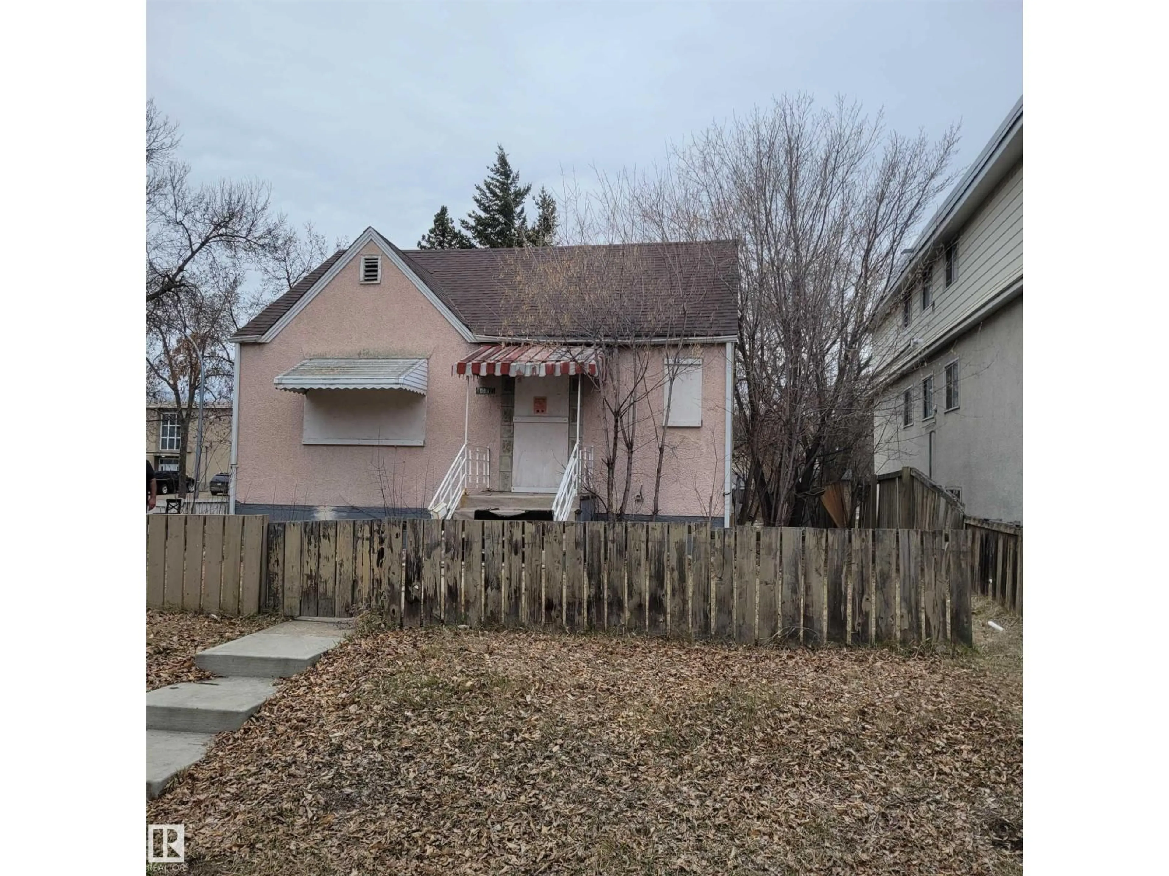 Unknown for NW - 10802 112 ST, Edmonton Alberta T5H3H3