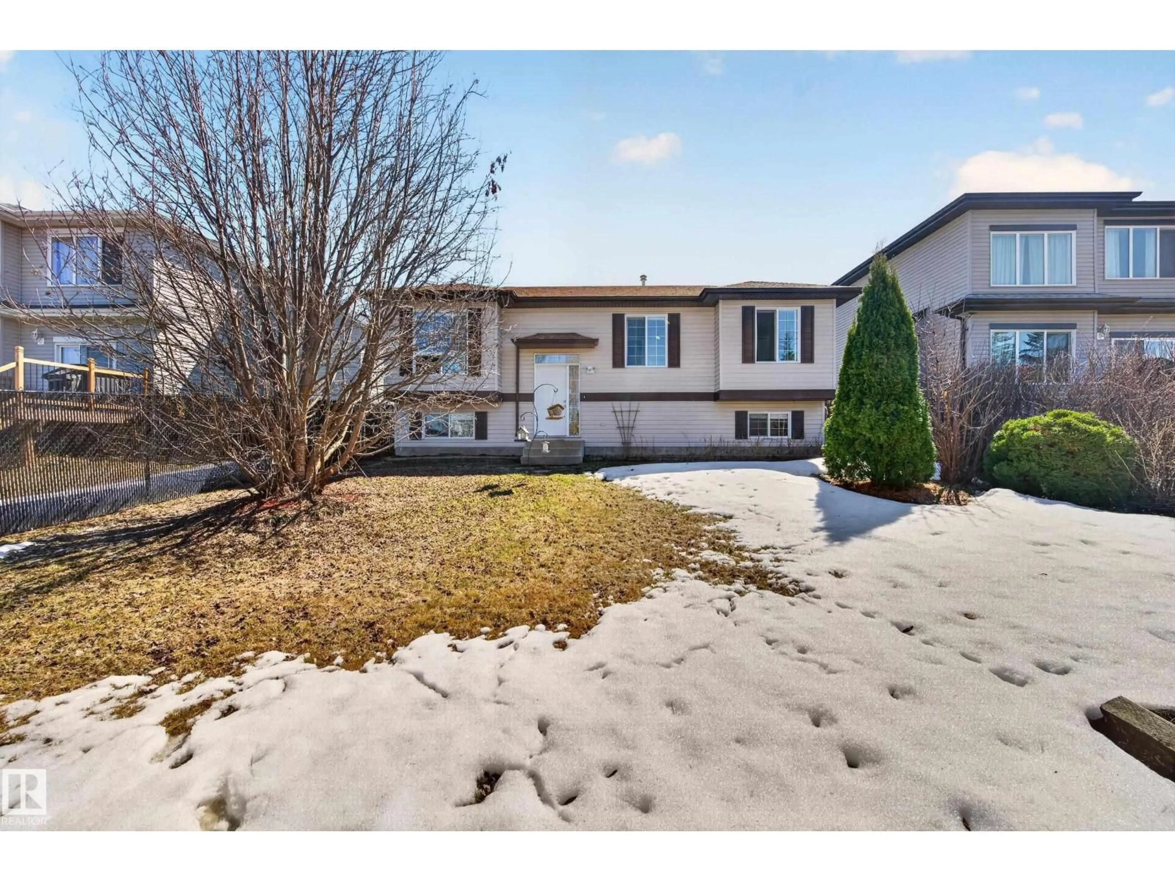 A pic from outside/outdoor area/front of a property/back of a property/a pic from drone, street for 28 SPRUCE MEADOW LN, Bon Accord Alberta T0A0K0
