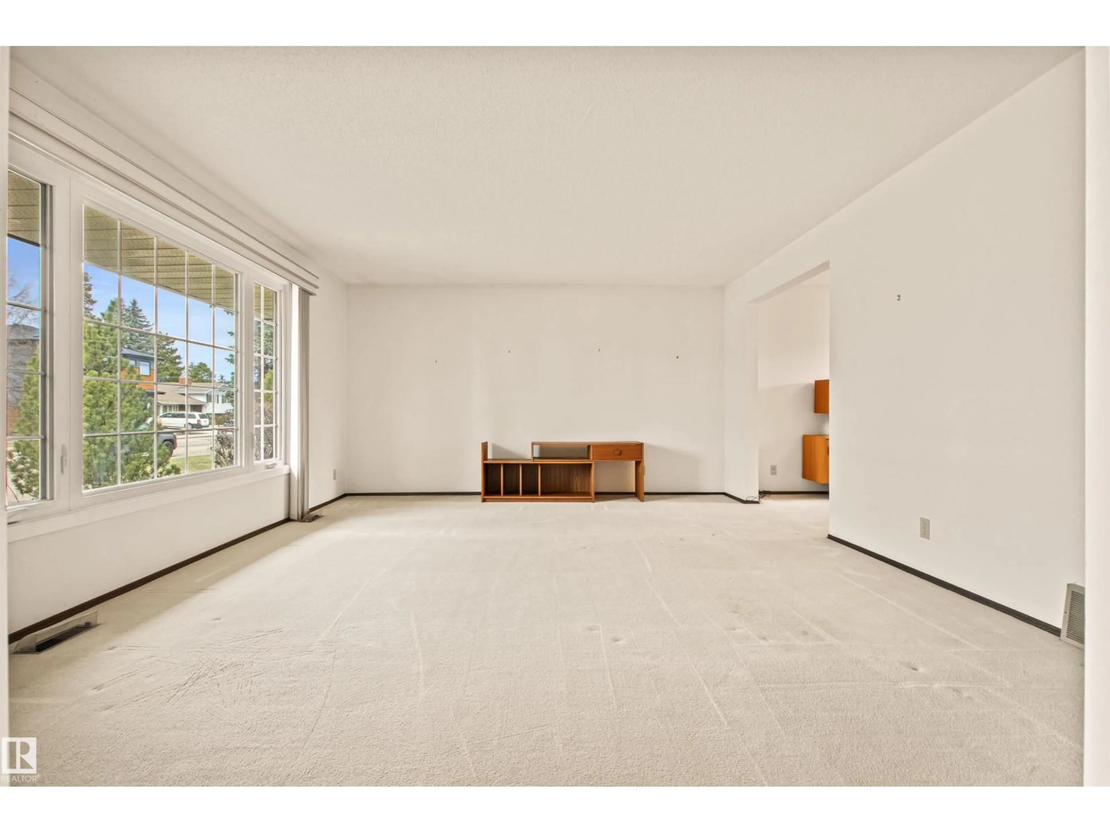 A pic of a room for NW - 5011 143 ST, Edmonton Alberta T6H4E1