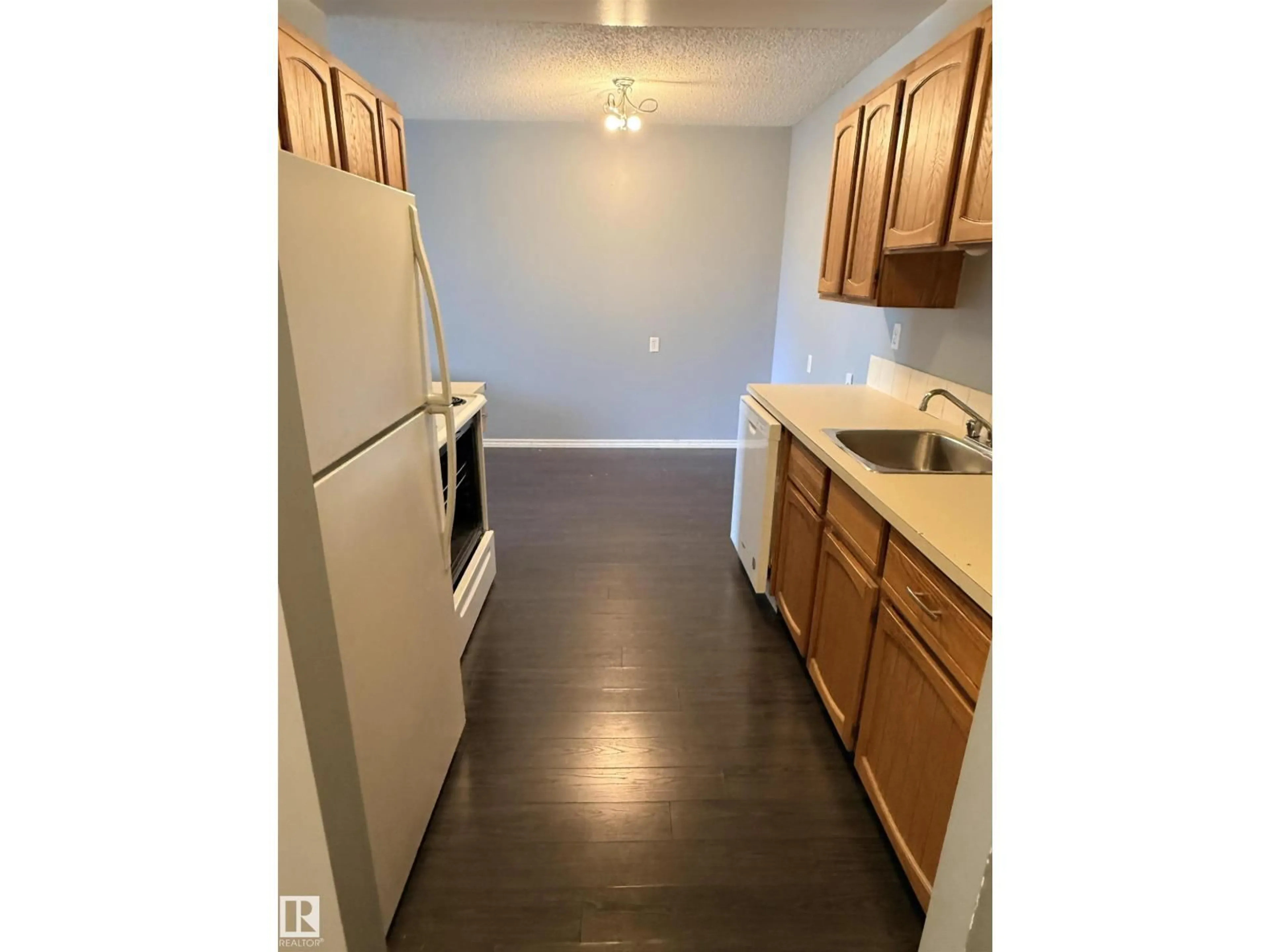 Standard kitchen, unknown for #202 - 3610 43 AV, Edmonton Alberta T6L5T2