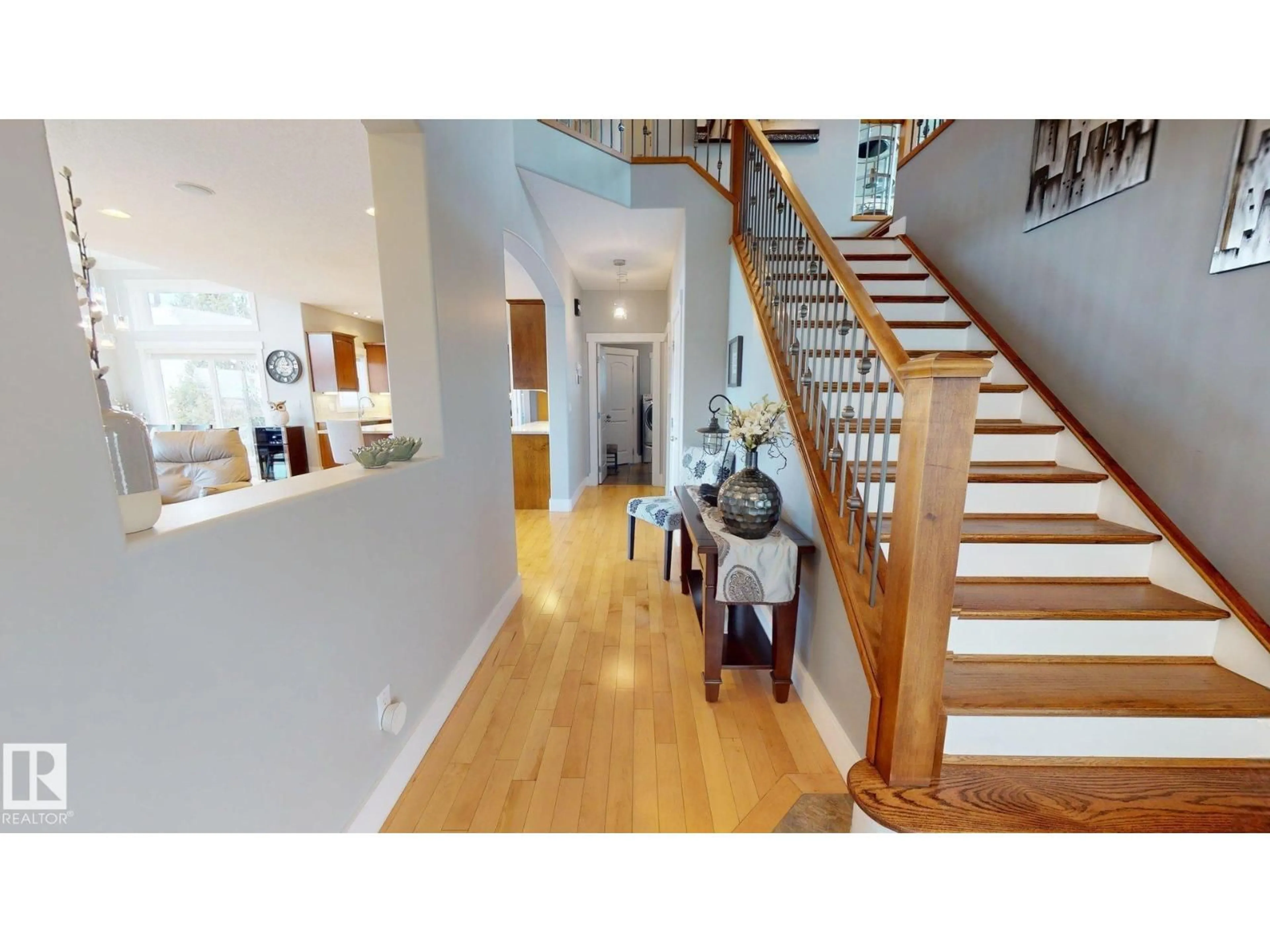 Indoor entryway for 144 REICHERT DR, Beaumont Alberta T4X1S3