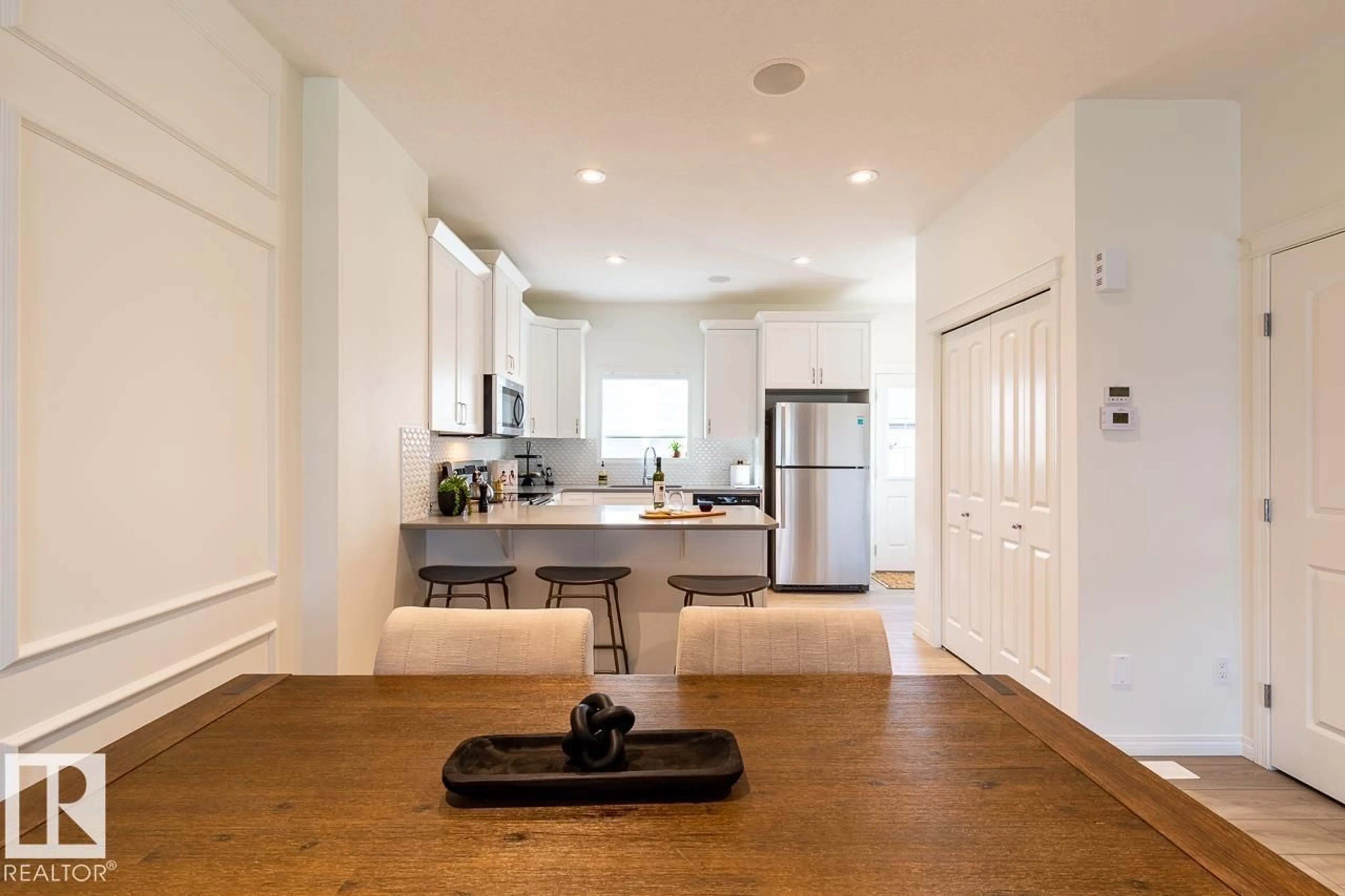 Open concept kitchen, unknown for 140 PIERWYCK LO, Spruce Grove Alberta T7X4G3