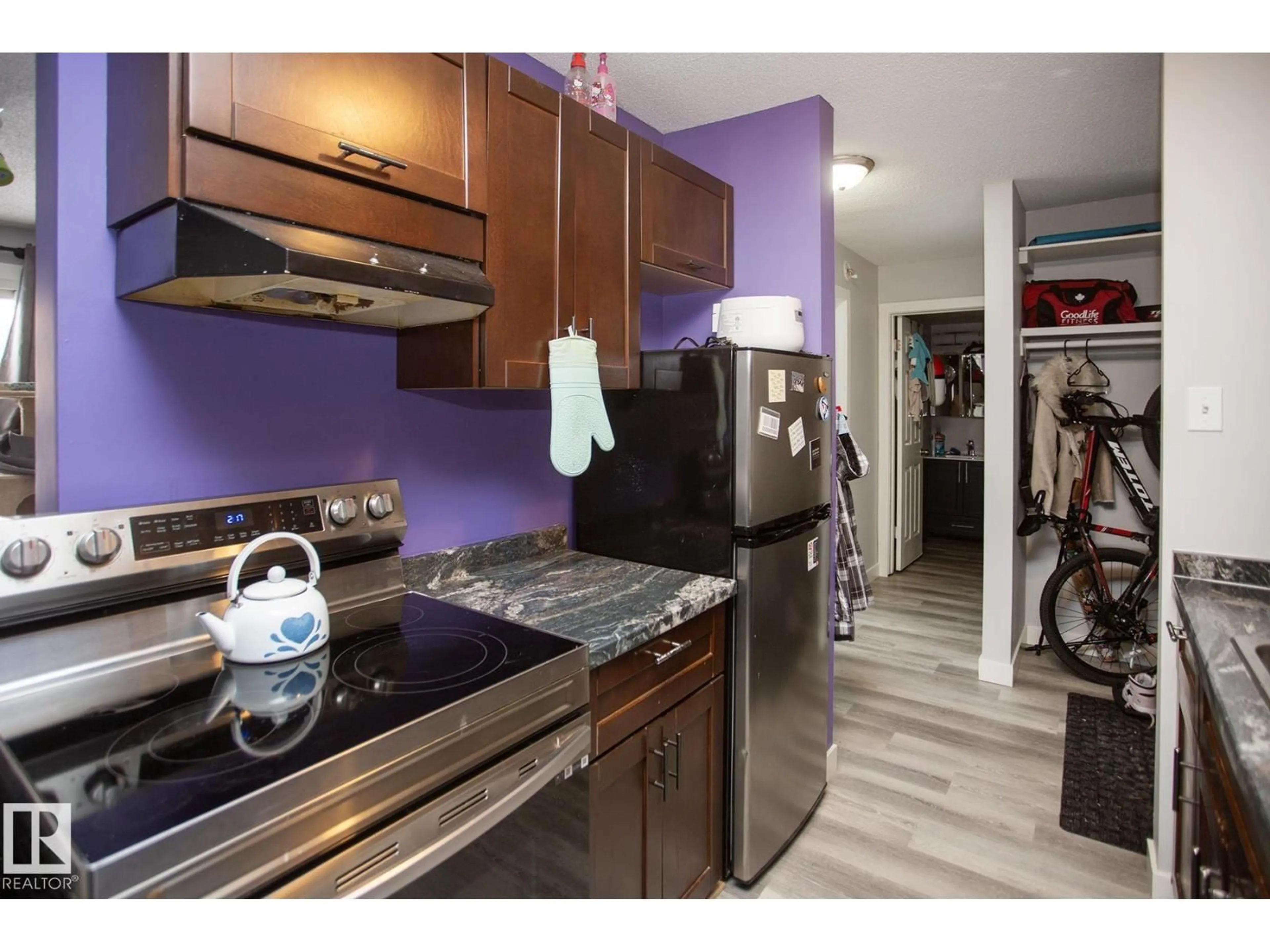 Standard kitchen, wood/laminate floor for #201 - 10606 123 ST, Edmonton Alberta T5N1P2