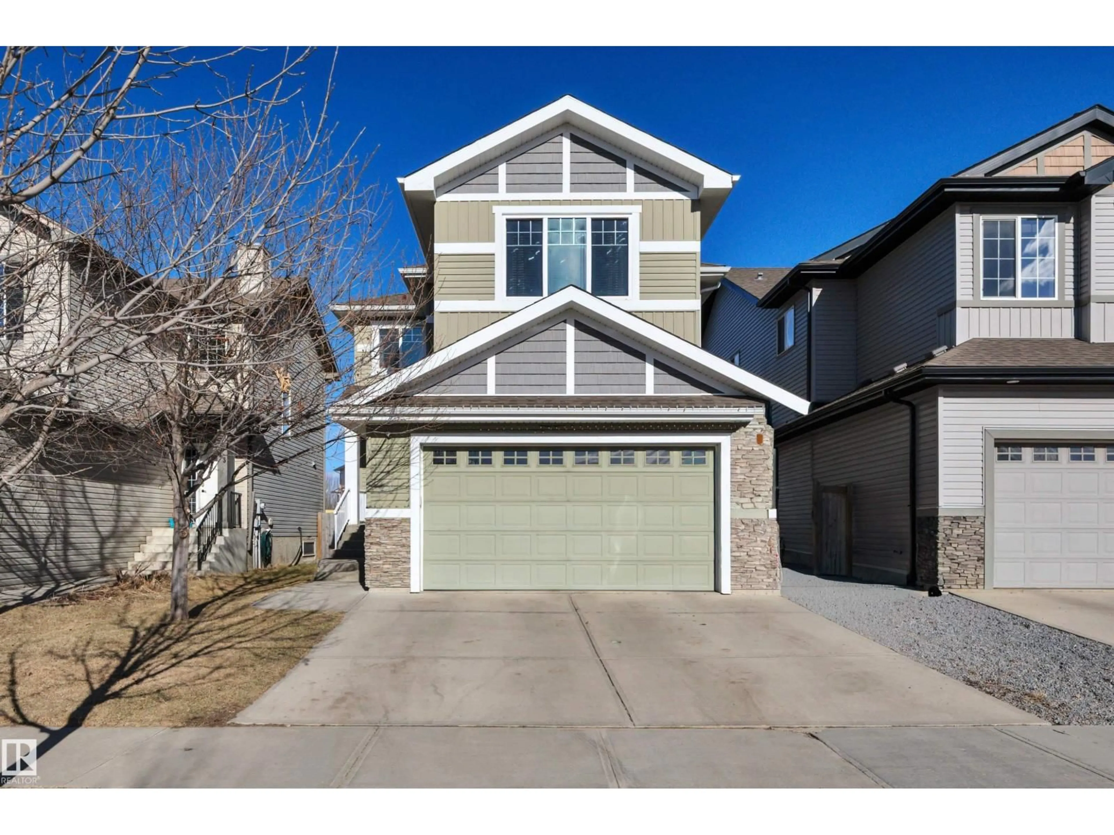 Home with vinyl exterior material, street for 41 SUTHERLAND ST, Leduc Alberta T9E8R6