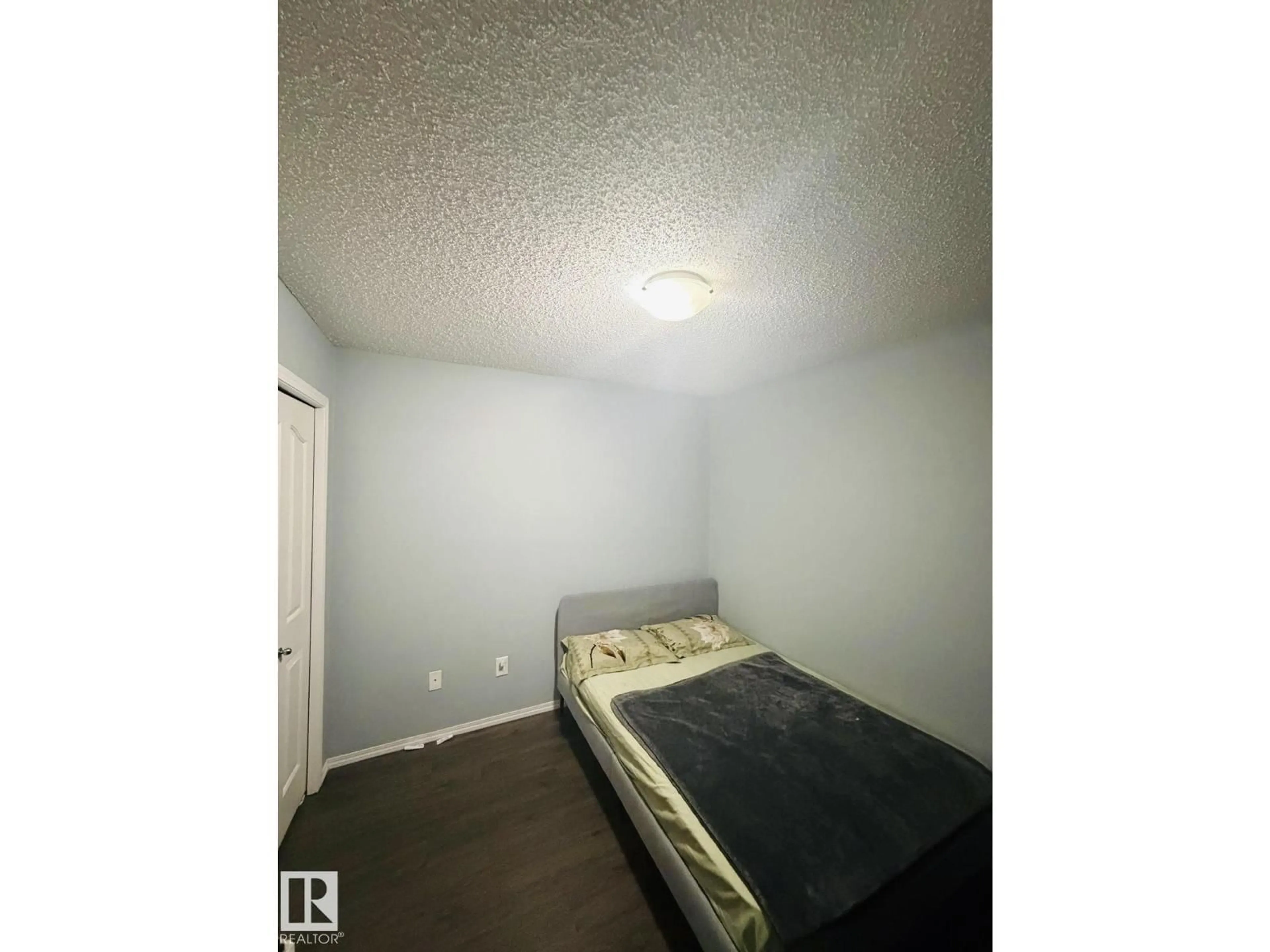 A pic of a room for 270 - 122 MCCONACHIE DR, Edmonton Alberta T5Y0K8