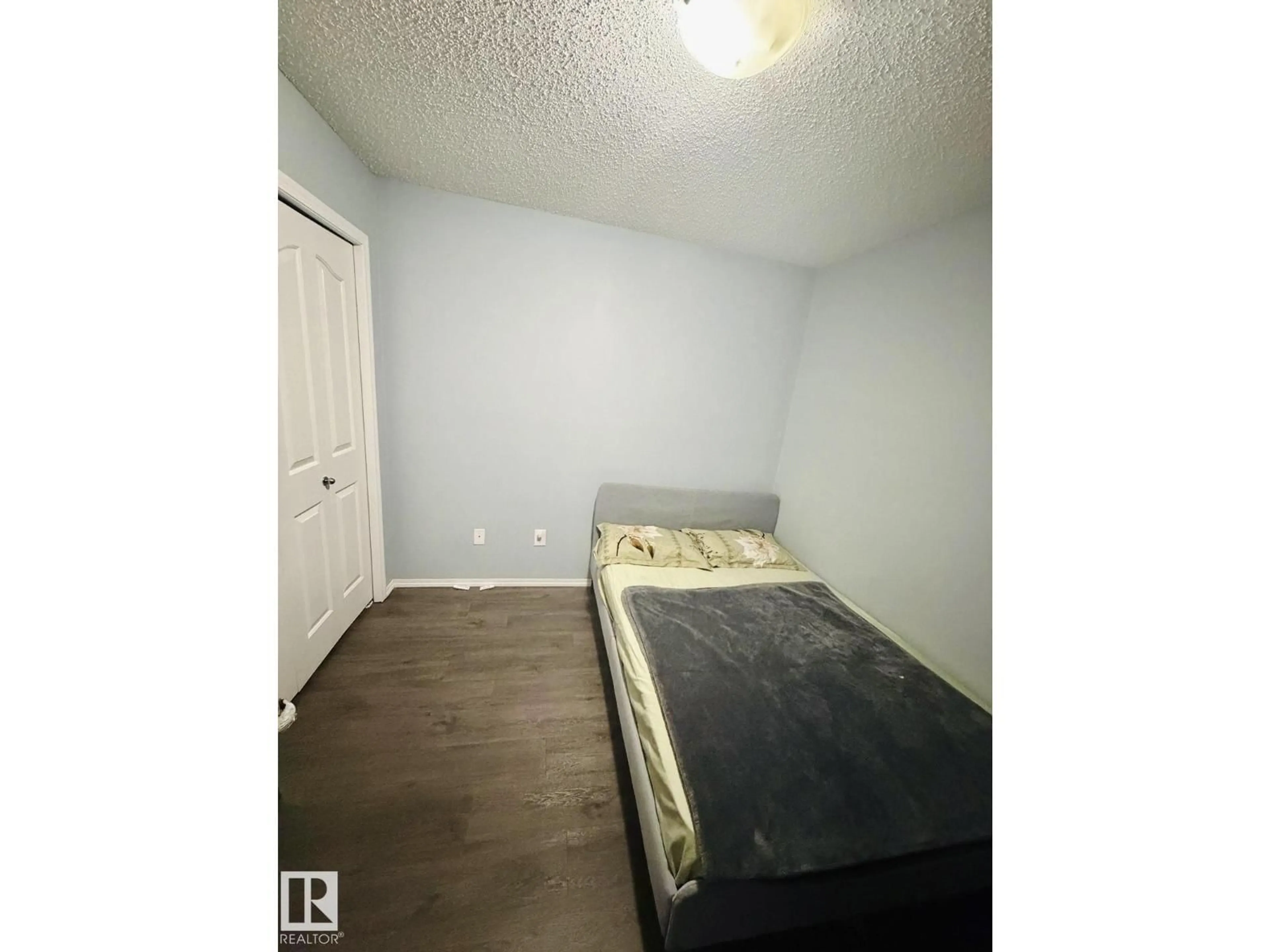 A pic of a room for 270 - 122 MCCONACHIE DR, Edmonton Alberta T5Y0K8