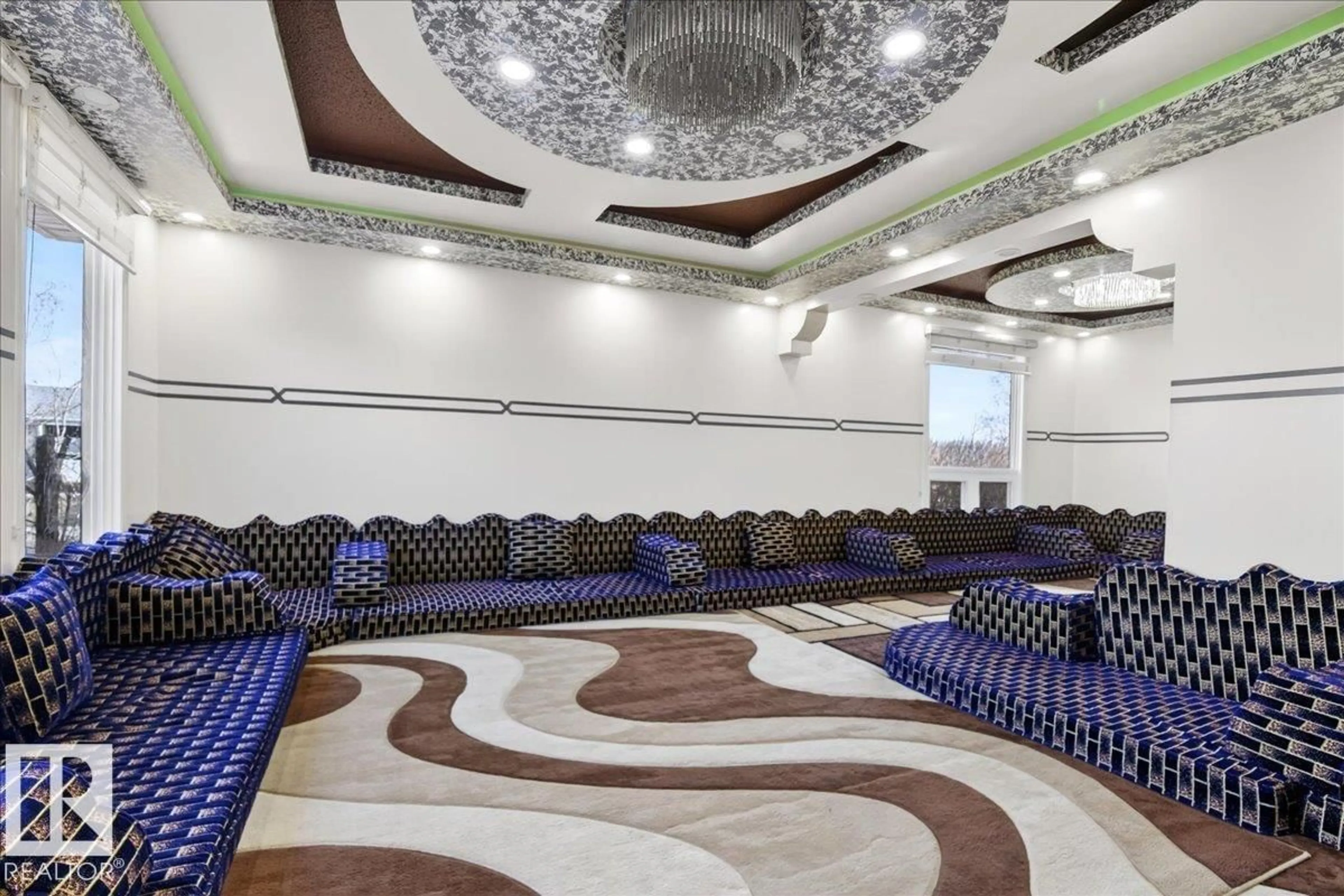 Lobby for NW - 15815 124 ST, Edmonton Alberta T5X2W8