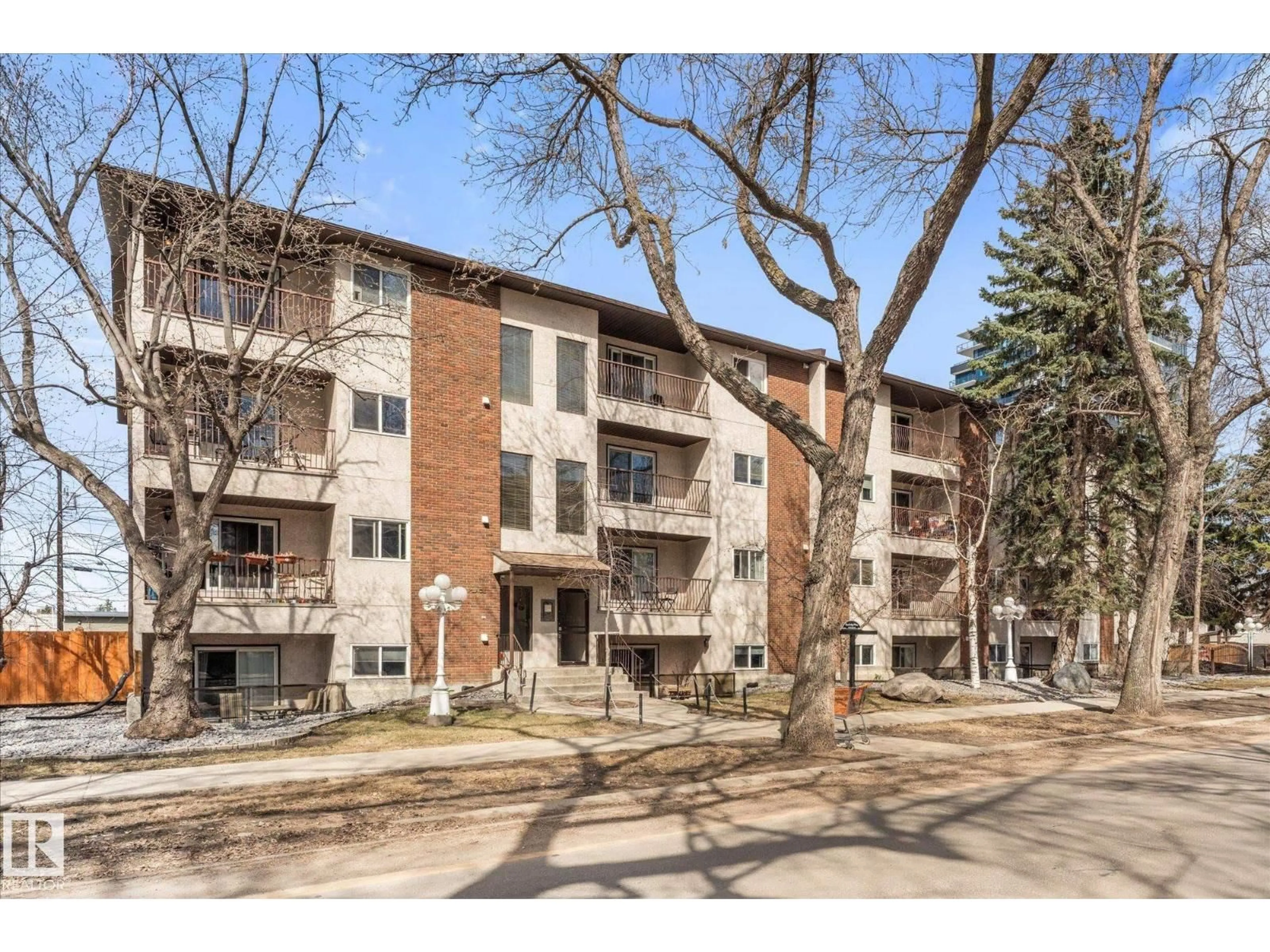 Unknown for #308 - 10520 80 AV, Edmonton Alberta T6E1V3