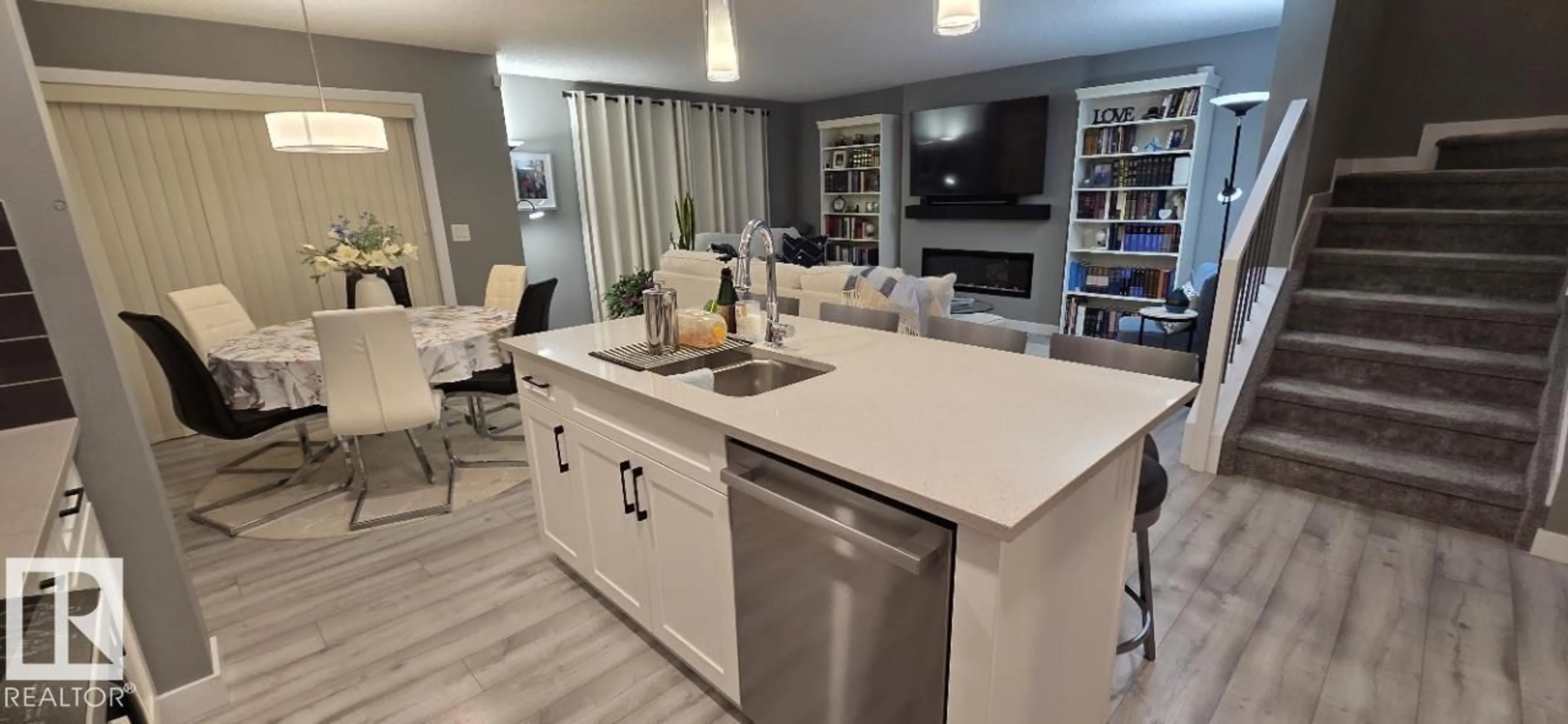 Open concept kitchen, unknown for 41 PENN PL, Spruce Grove Alberta T7X2W7