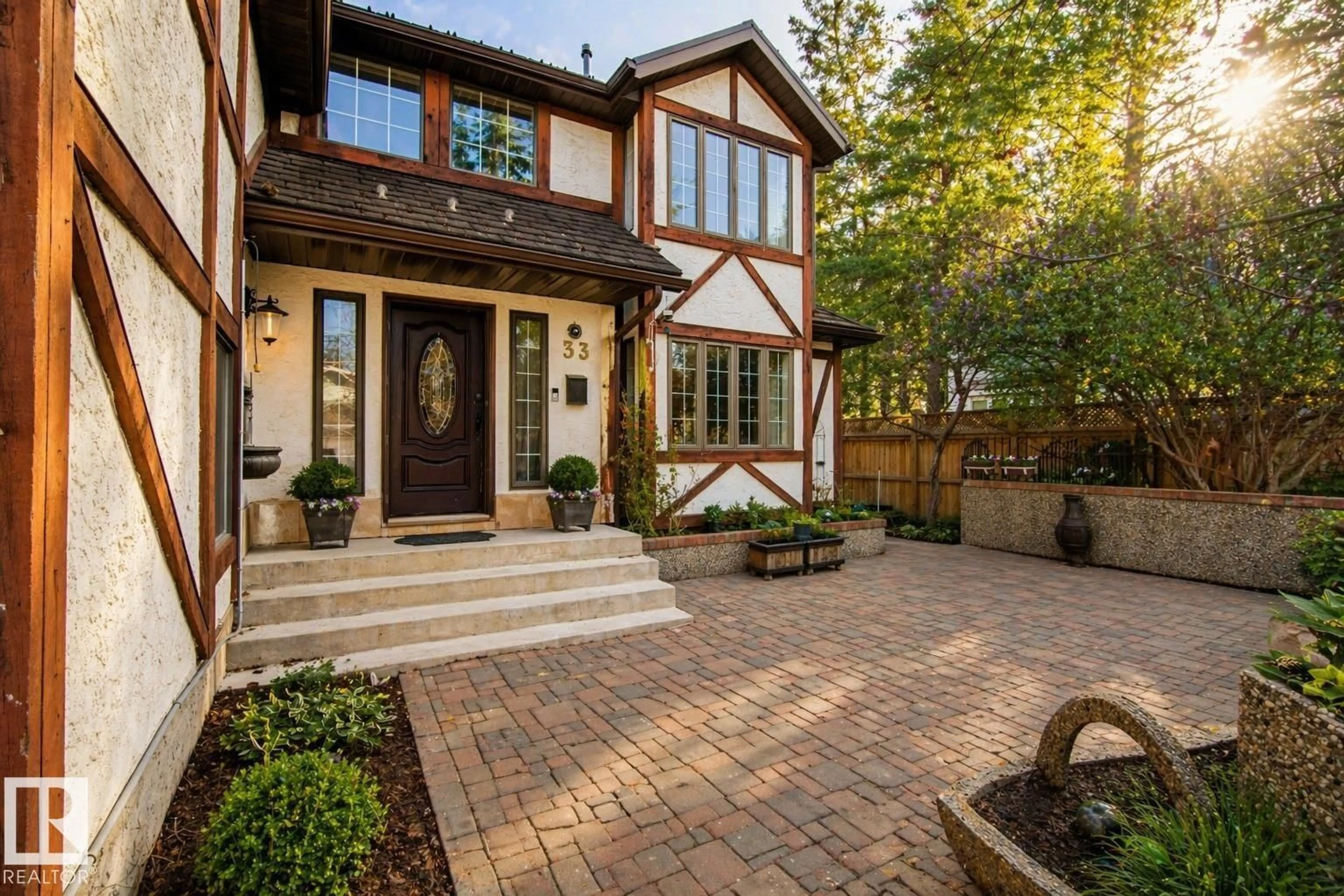 Home with brick exterior material, street for 33 GLEN MEADOW CR, St. Albert Alberta T8N3A2