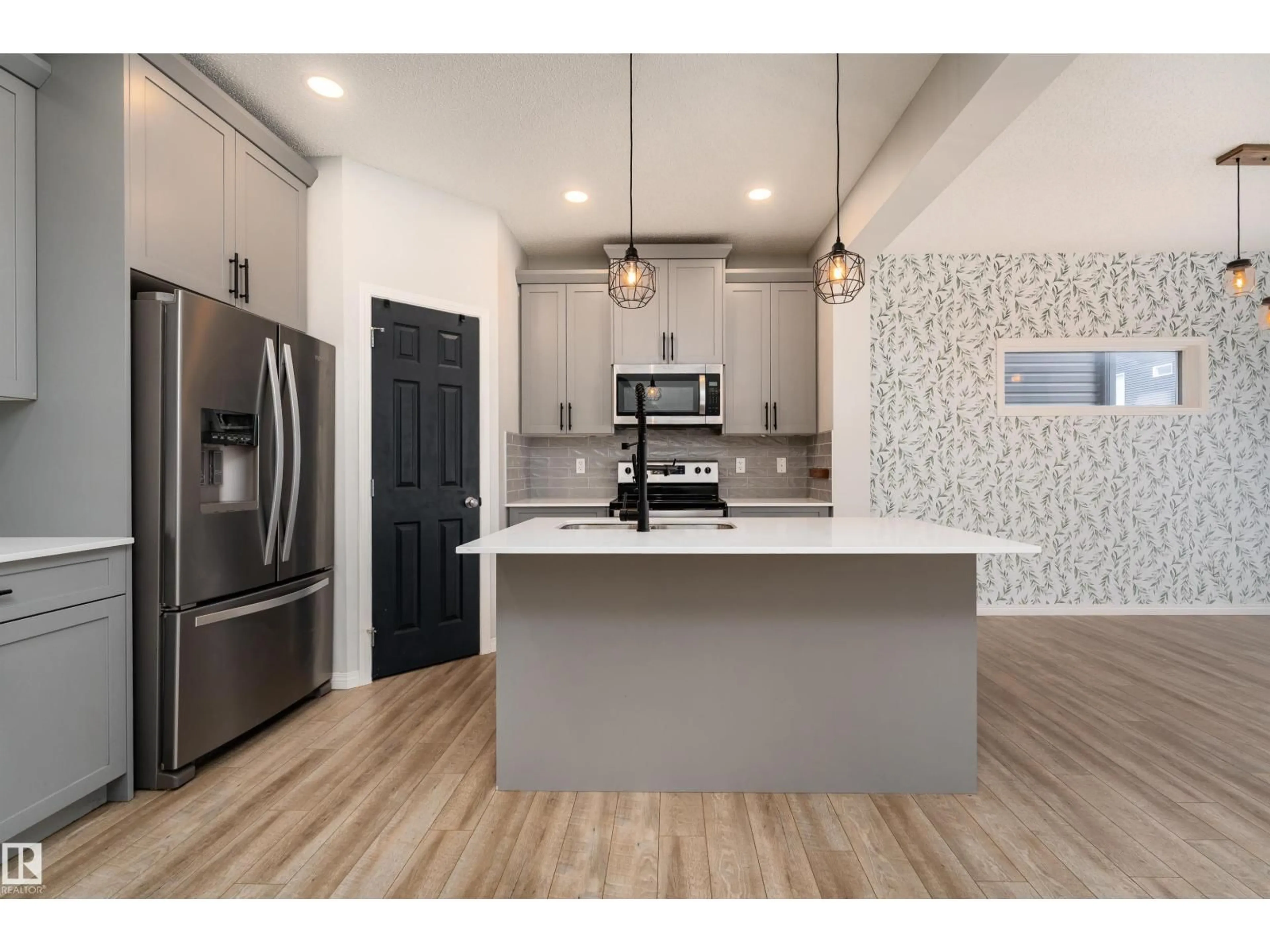 Open concept kitchen, unknown for SW - 6484 KING WD, Edmonton Alberta T6W3Z9