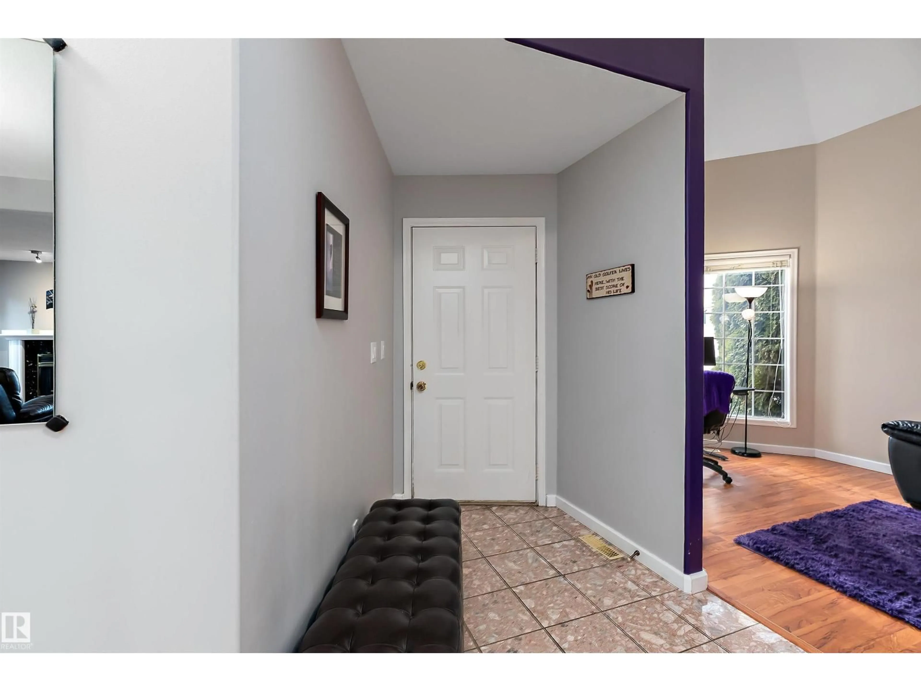 Indoor entryway for 873 RYAN PL, Edmonton Alberta T6R2K3