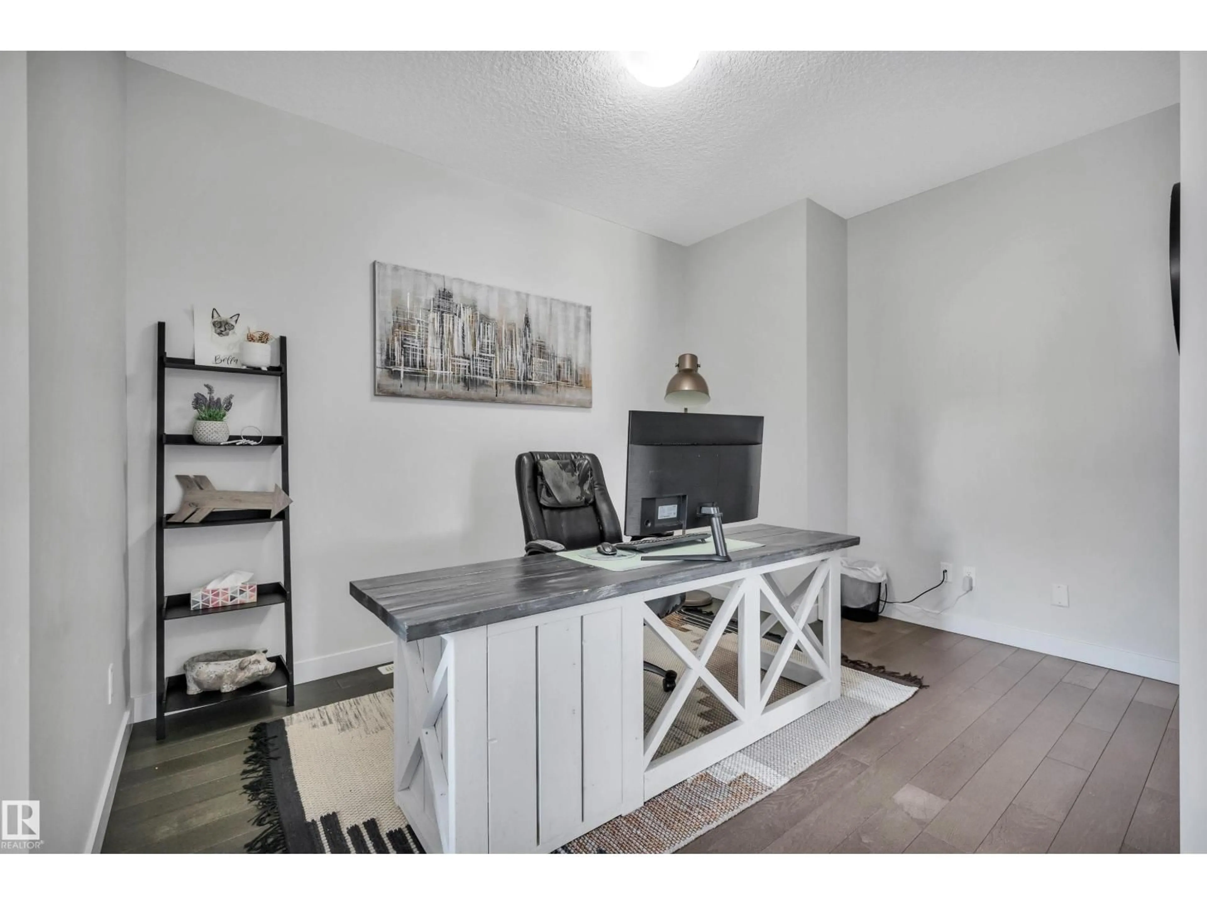 A pic of a room for 17632 77 ST, Edmonton Alberta T5Z0N3