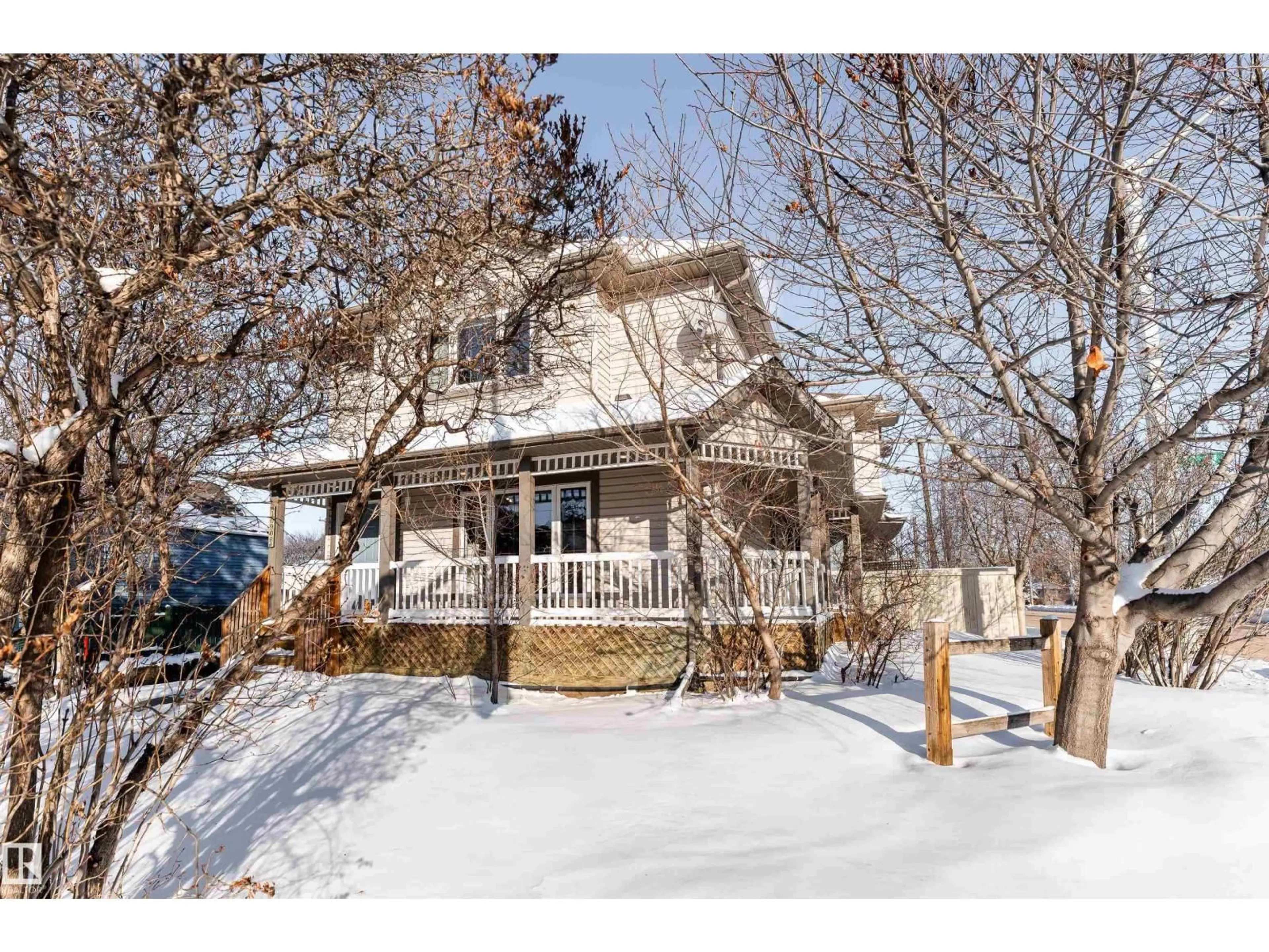 Unknown for 10906 72 AV, Edmonton Alberta T6G0A9