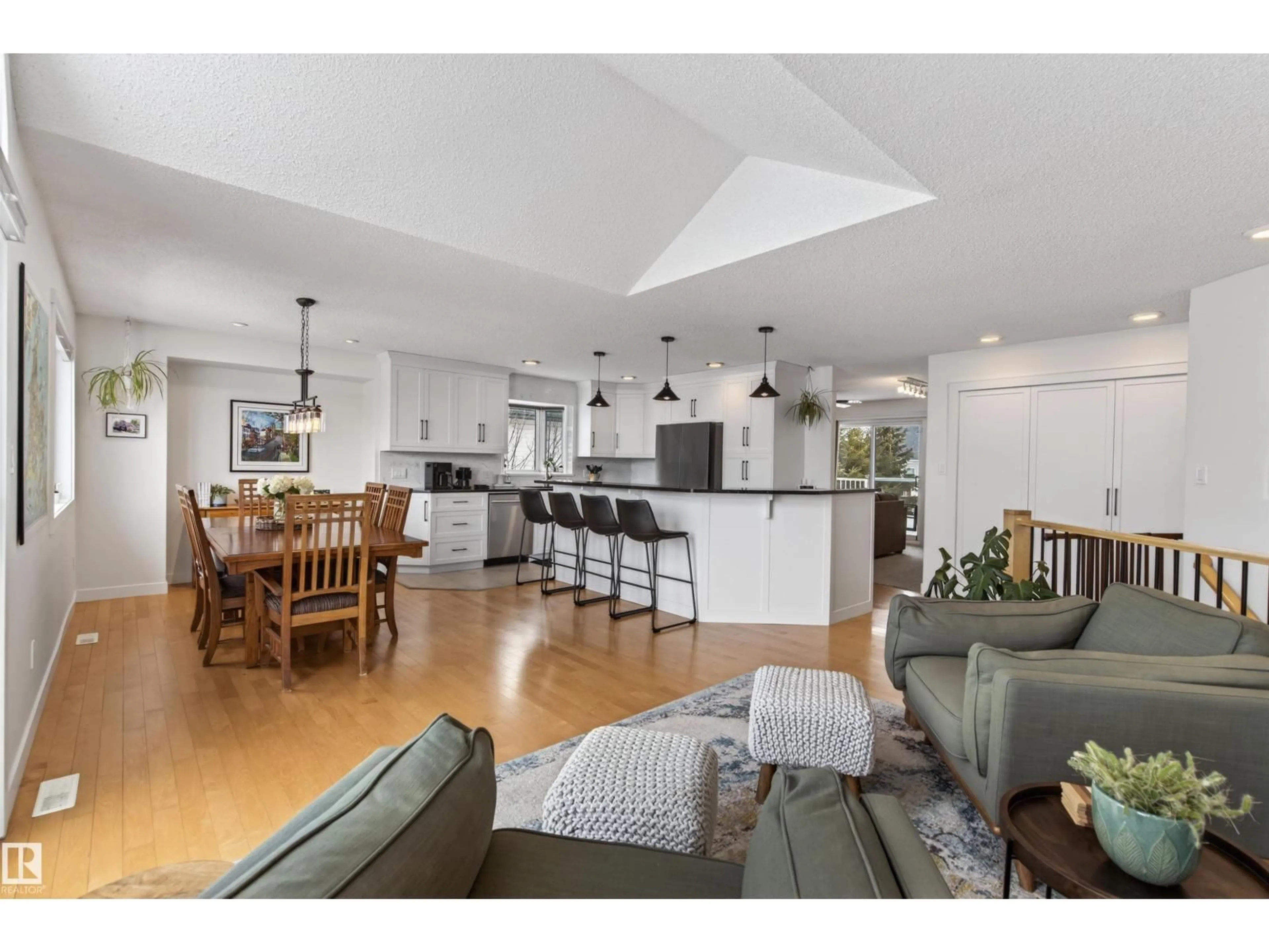 Open concept kitchen, unknown for 603 BEACH AV, Cold Lake Alberta T9M1G5