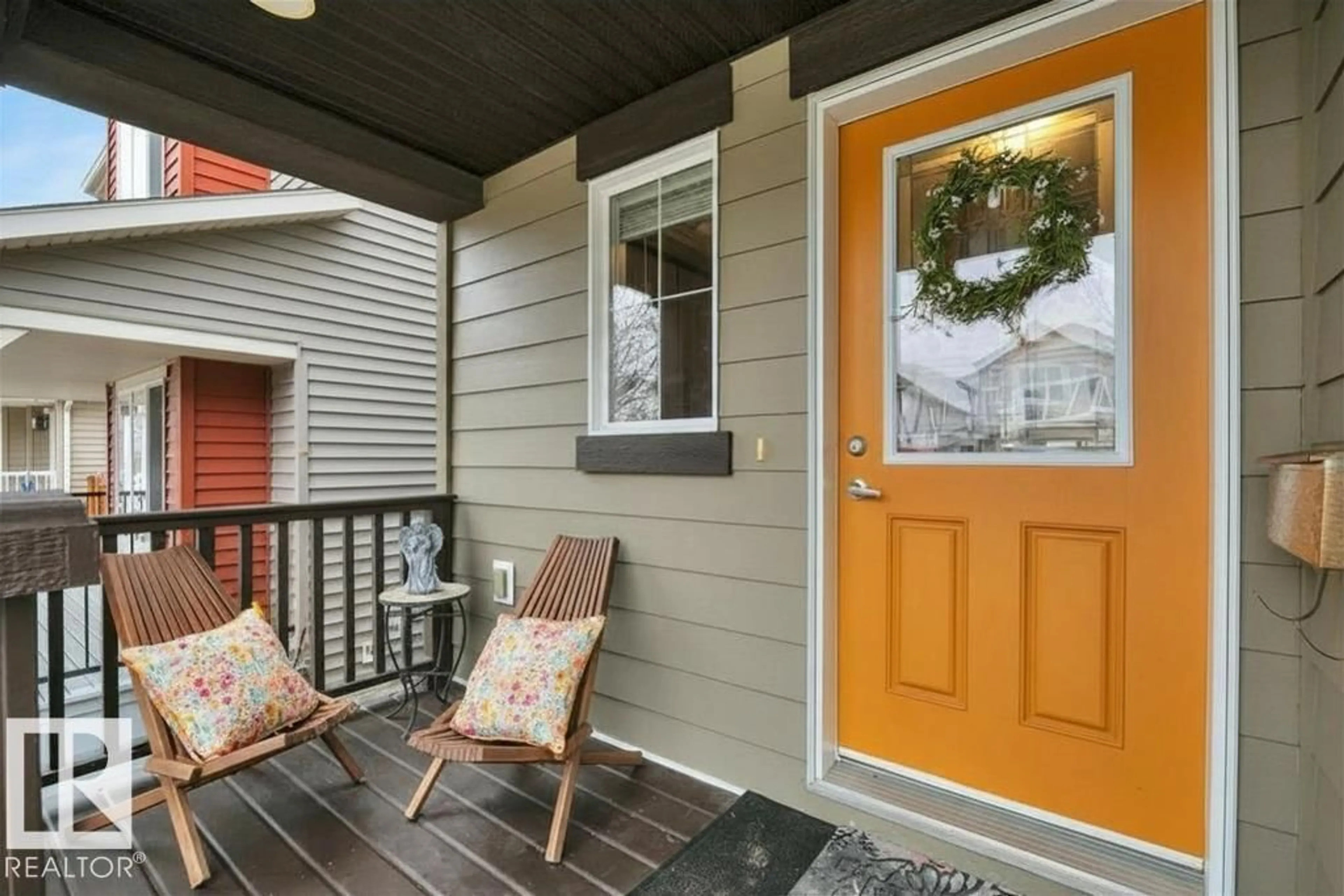 Indoor entryway for SW - 1611 63 ST, Edmonton Alberta T6X0S2