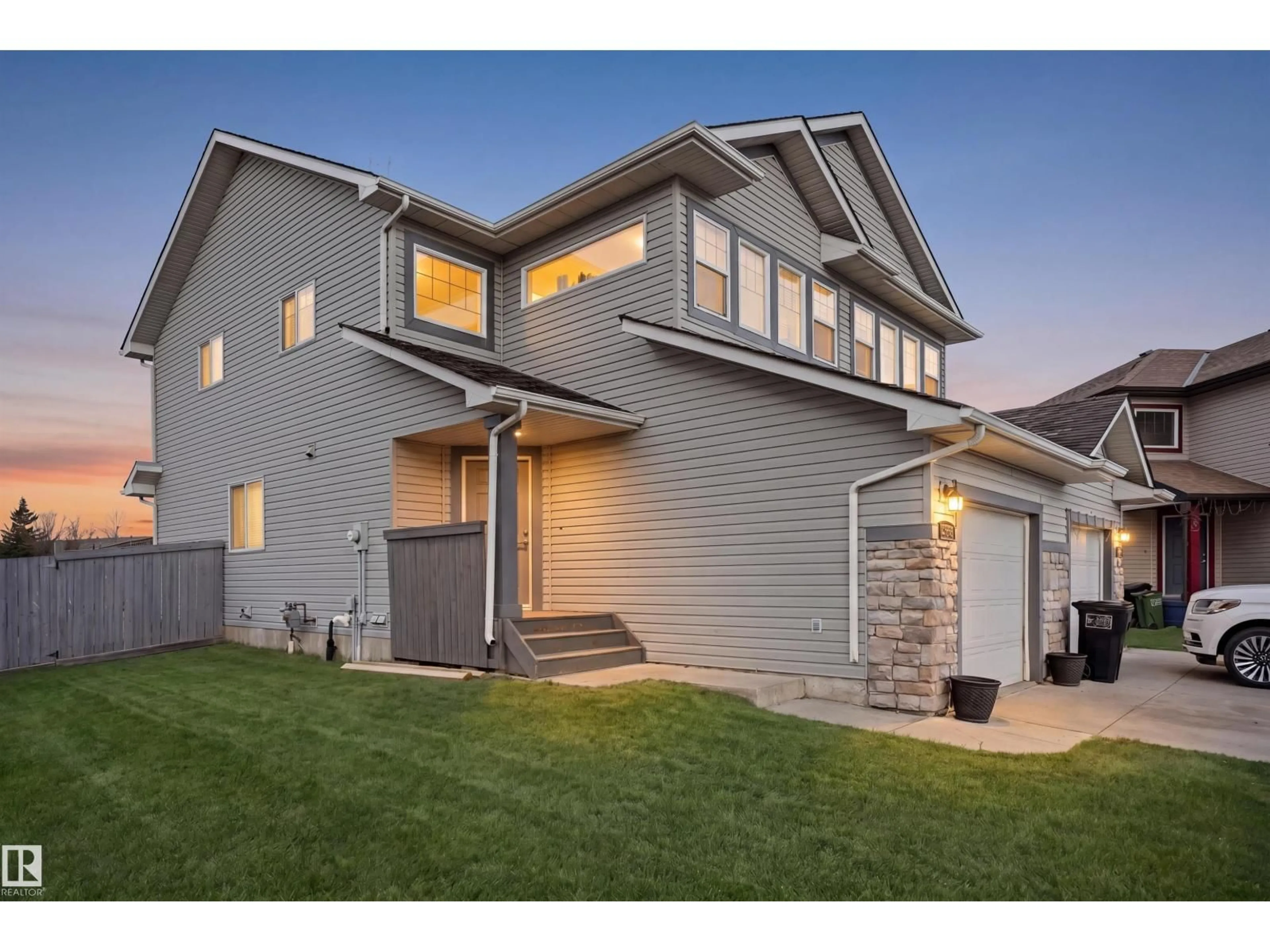 Home with vinyl exterior material, street for 3545 11 ST, Edmonton Alberta T6T0J7