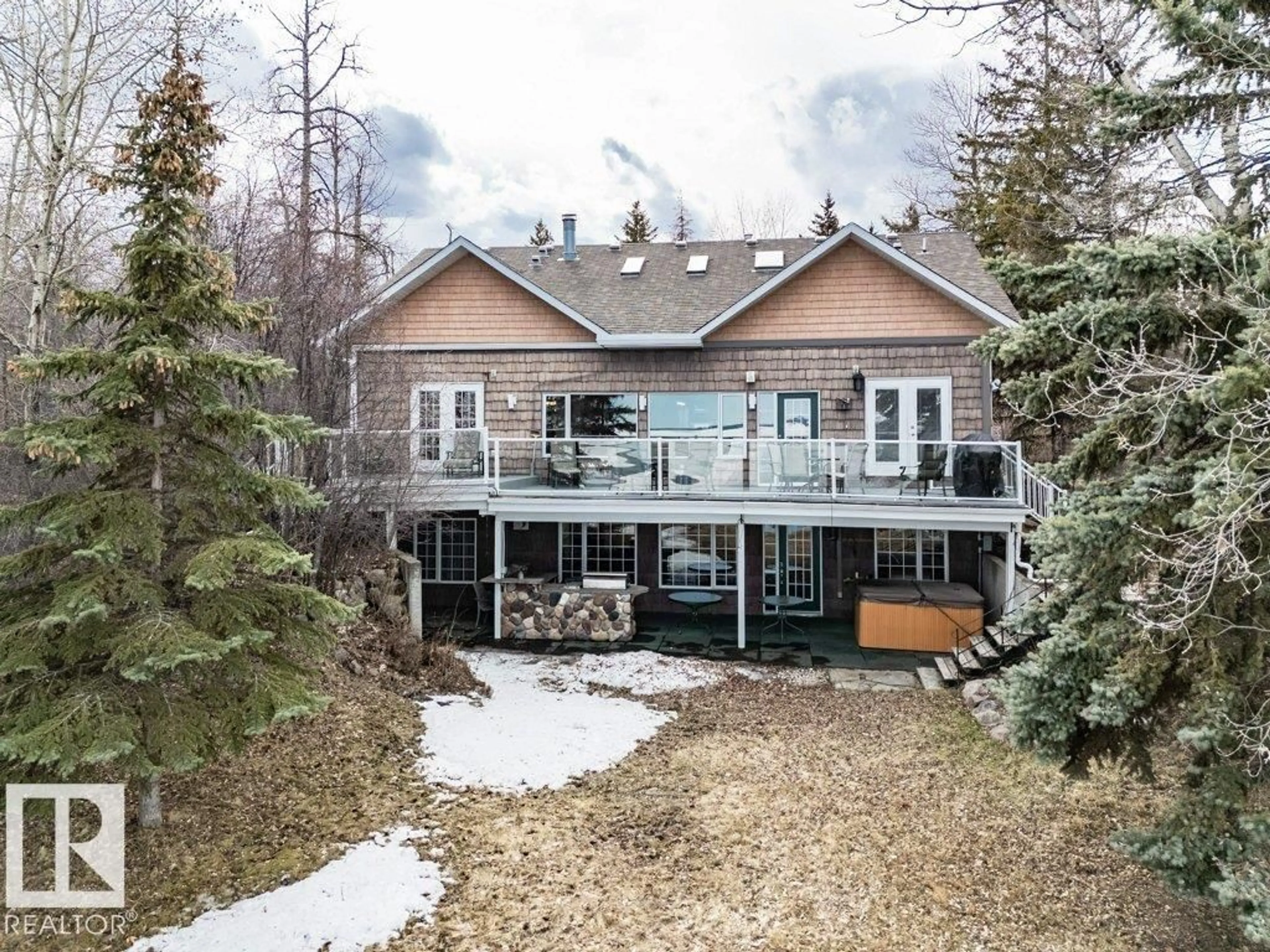 A pic from outside/outdoor area/front of a property/back of a property/a pic from drone, unknown for 13 - 52427 RGE RD 50, Rural Parkland County Alberta T0E2B0