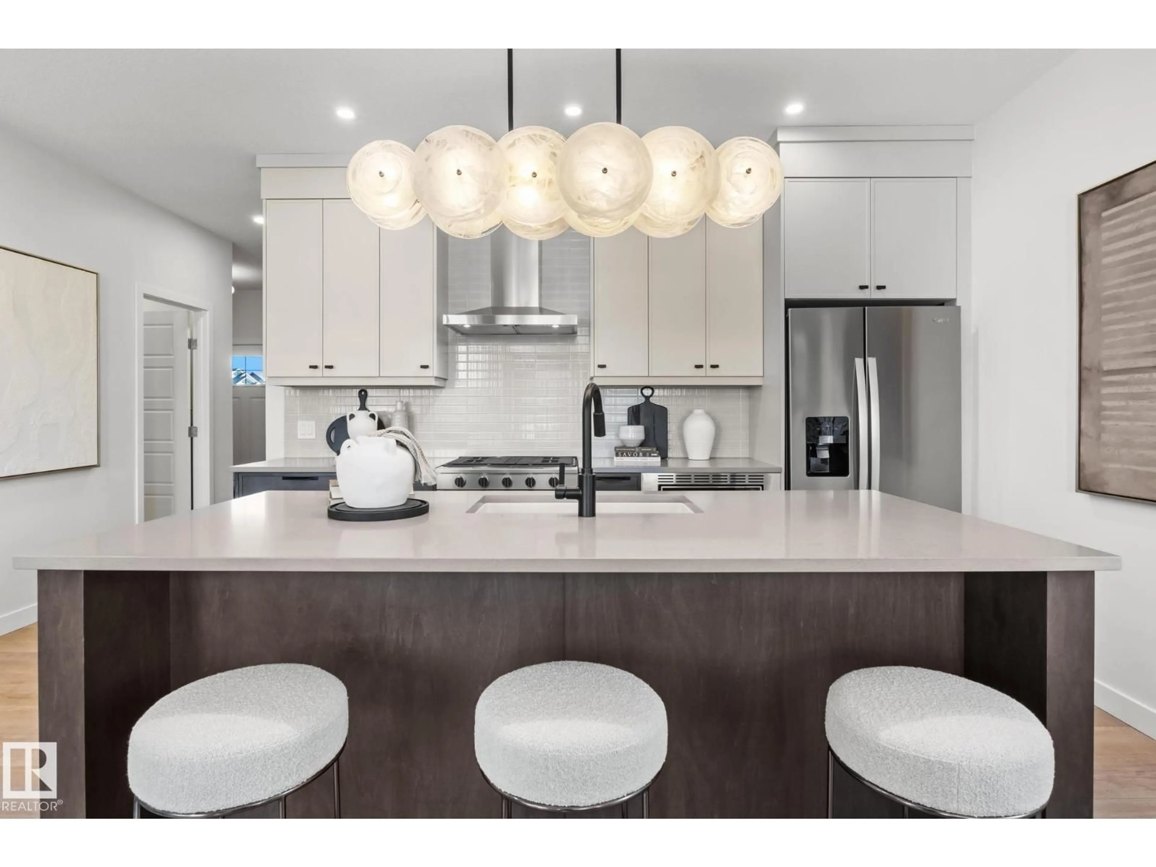 Contemporary kitchen, unknown for SW - 3408 126 ST, Edmonton Alberta T6W1R6