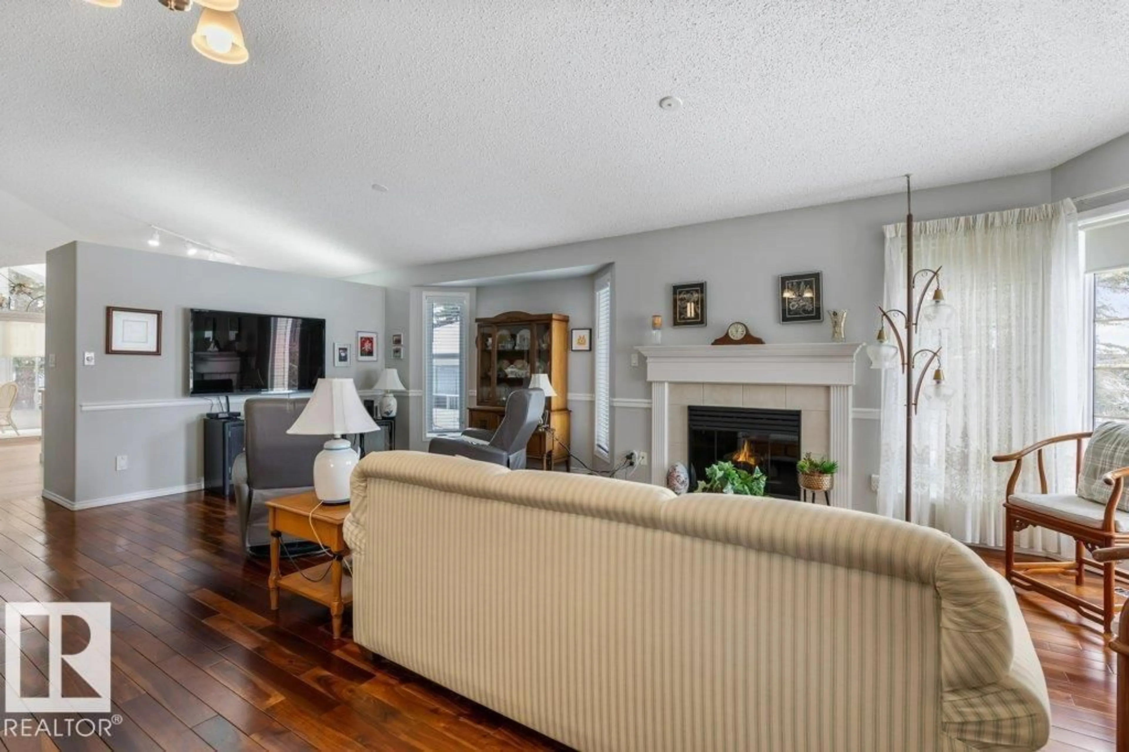 Living room with furniture, unknown for 19 GERVAIS RD, St. Albert Alberta T8N6N1