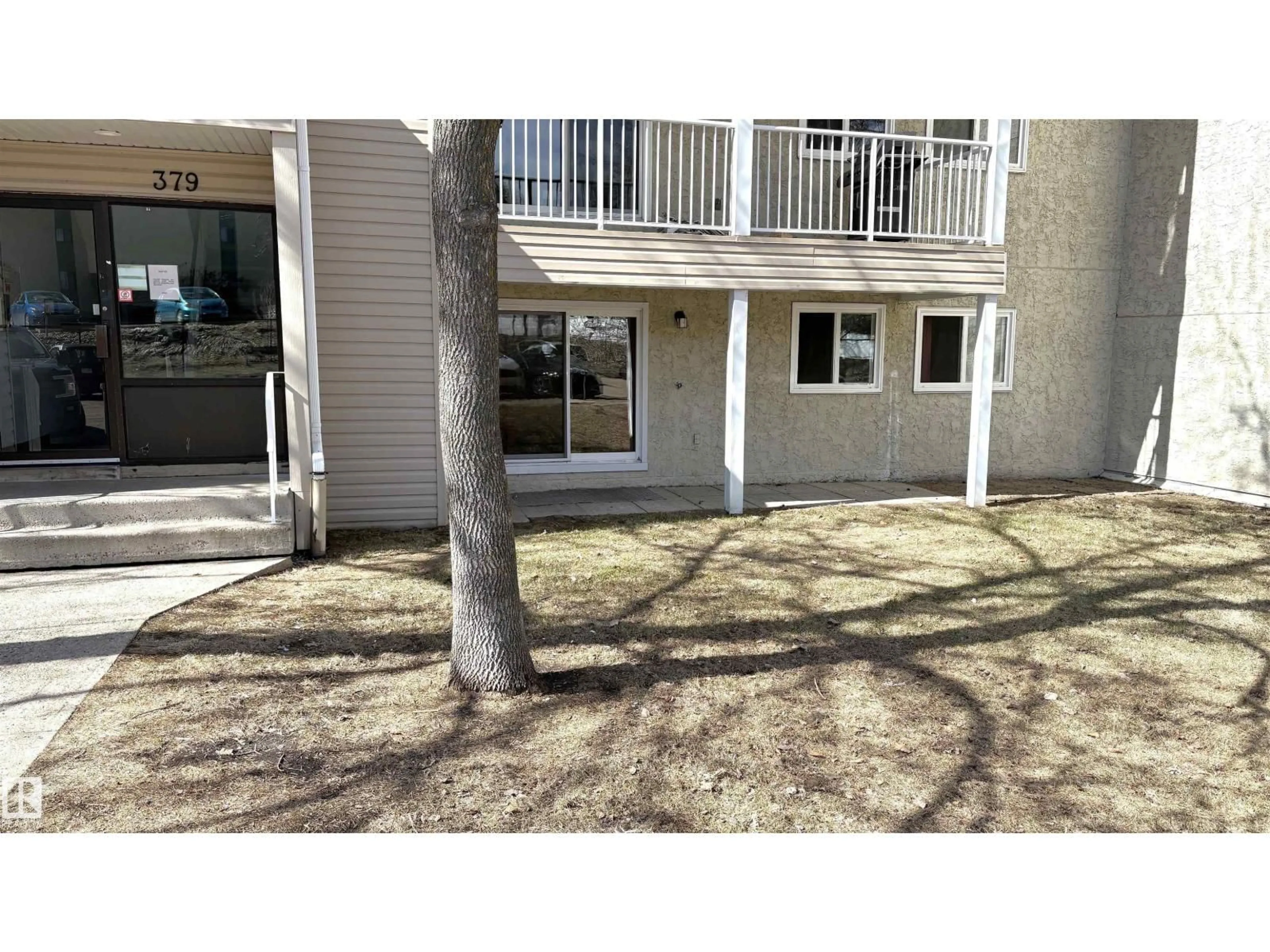 Patio, unknown for #102 - 379 WOODBRIDGE WY, Sherwood Park Alberta T8A4G3