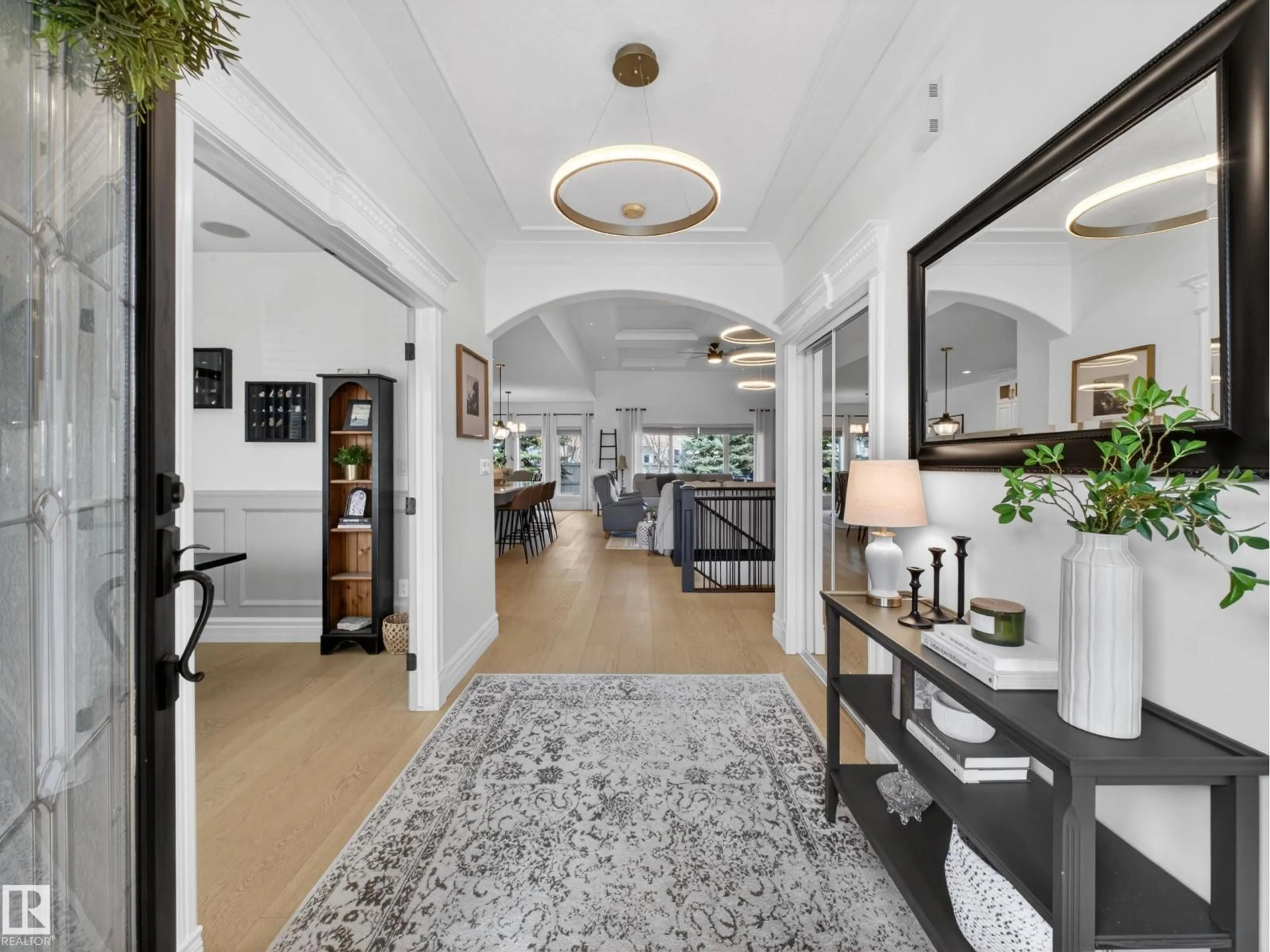 Indoor entryway for #14 - 10550 ELLERSLIE RD, Edmonton Alberta T6W0Y2