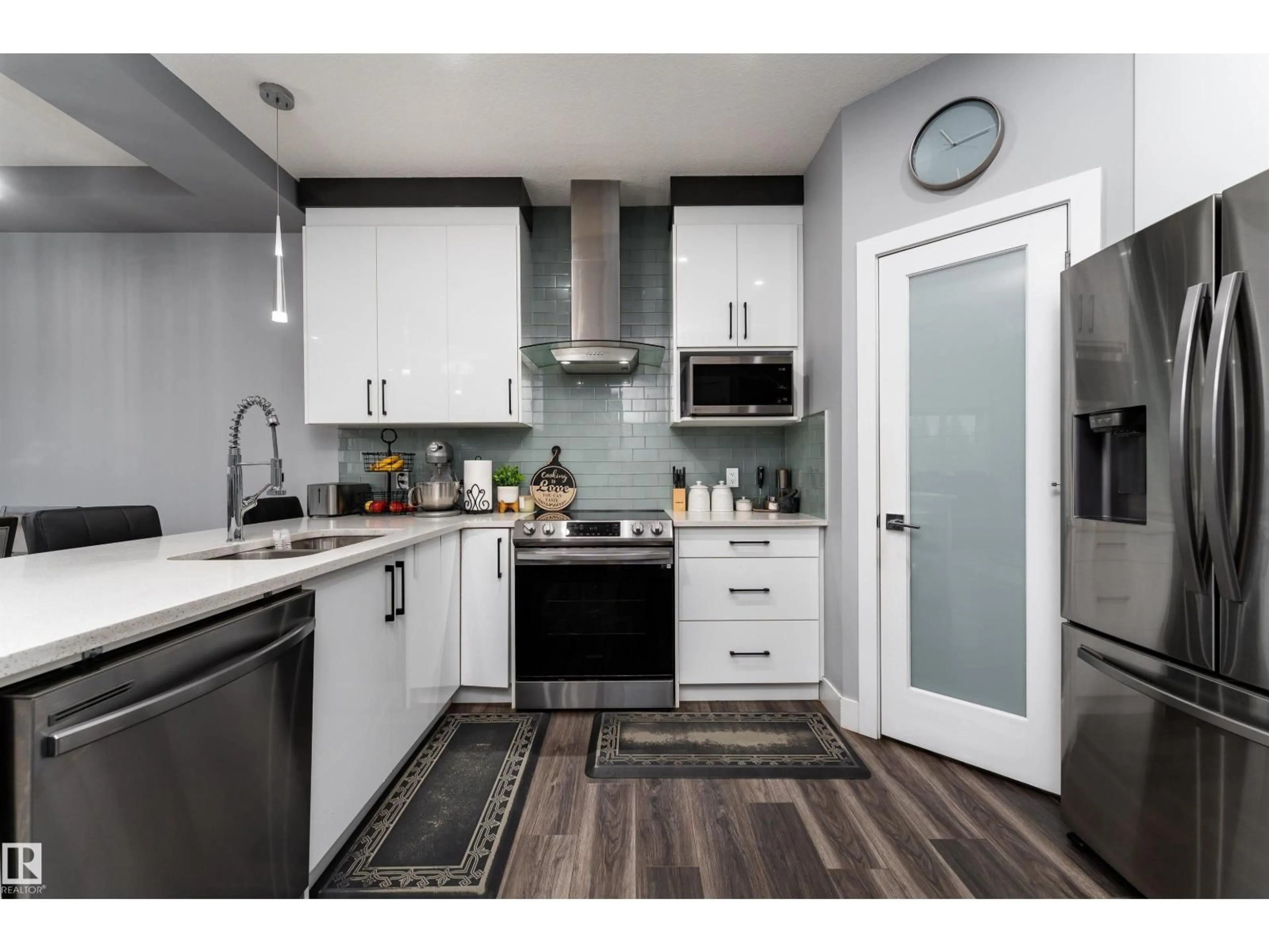 Open concept kitchen, unknown for 1613 ENRIGHT WY, Edmonton Alberta T6M0Z3