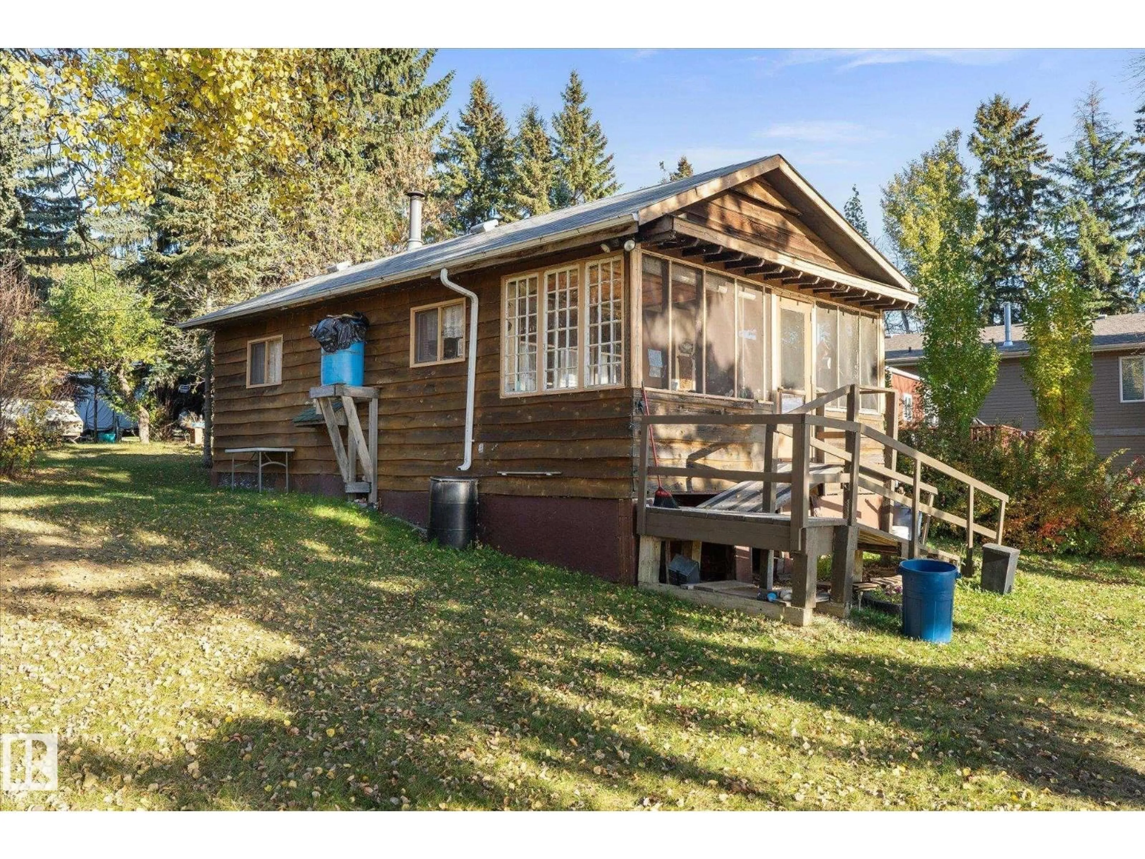 Shed for 63 2304 TWP ROAD 522, Rural Parkland County Alberta T7Y2J7