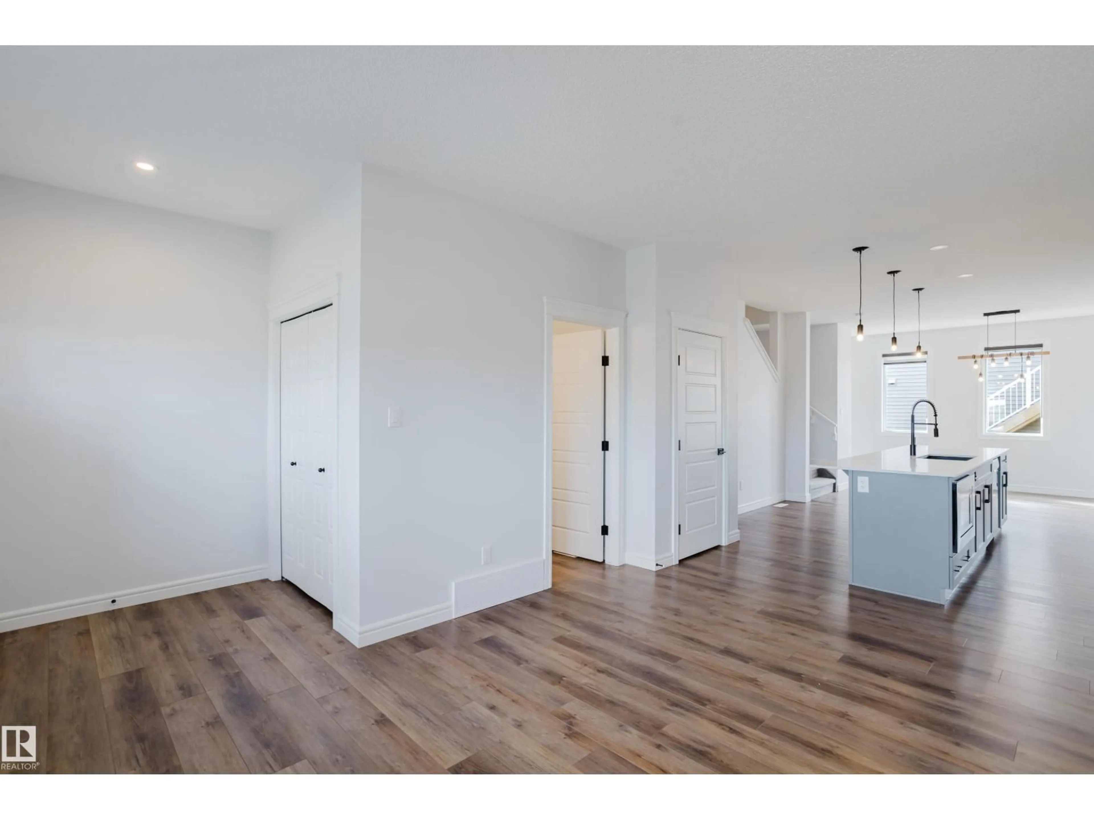 A pic of a room for 2624 192 ST, Edmonton Alberta T6M1L2