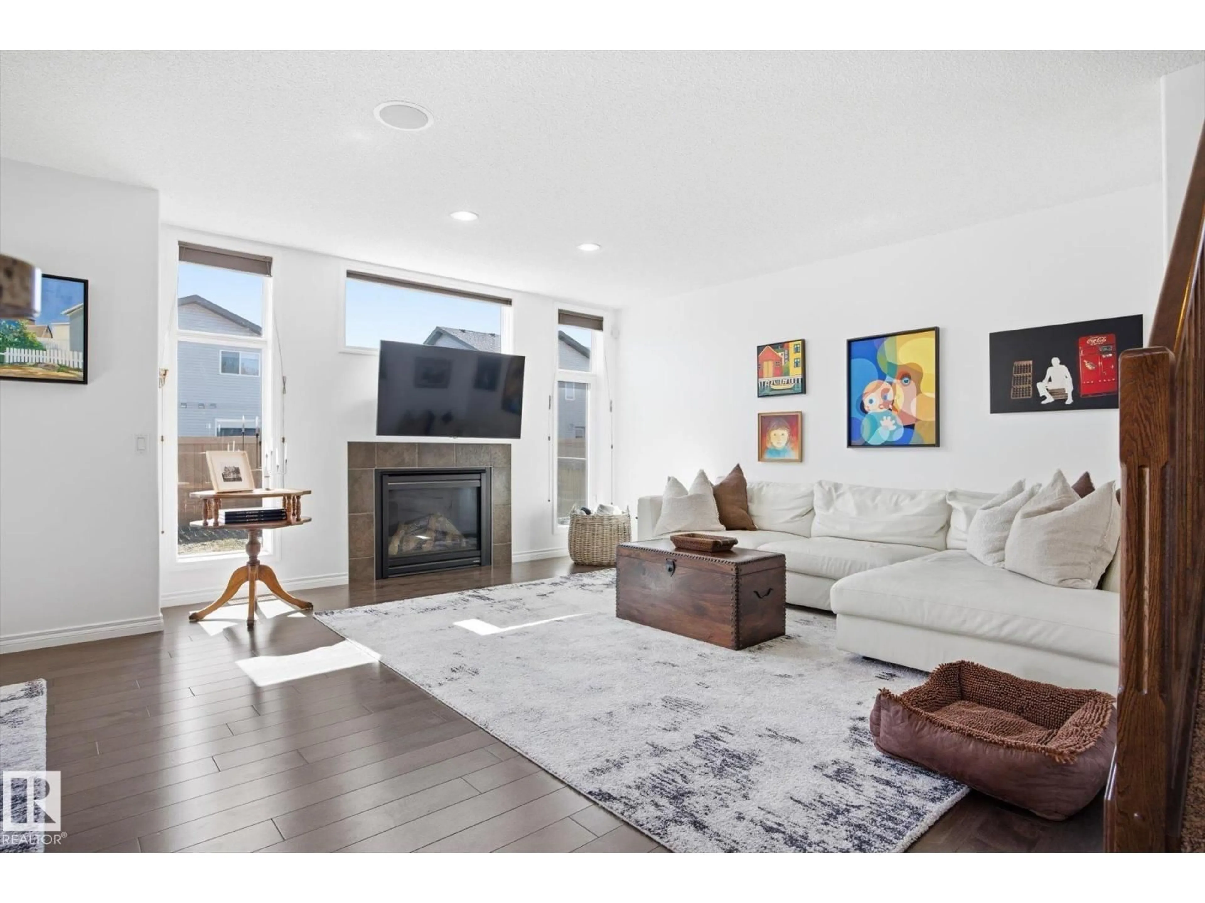 Living room with furniture, unknown for 8 NORTON AV, St. Albert Alberta T8N4C2