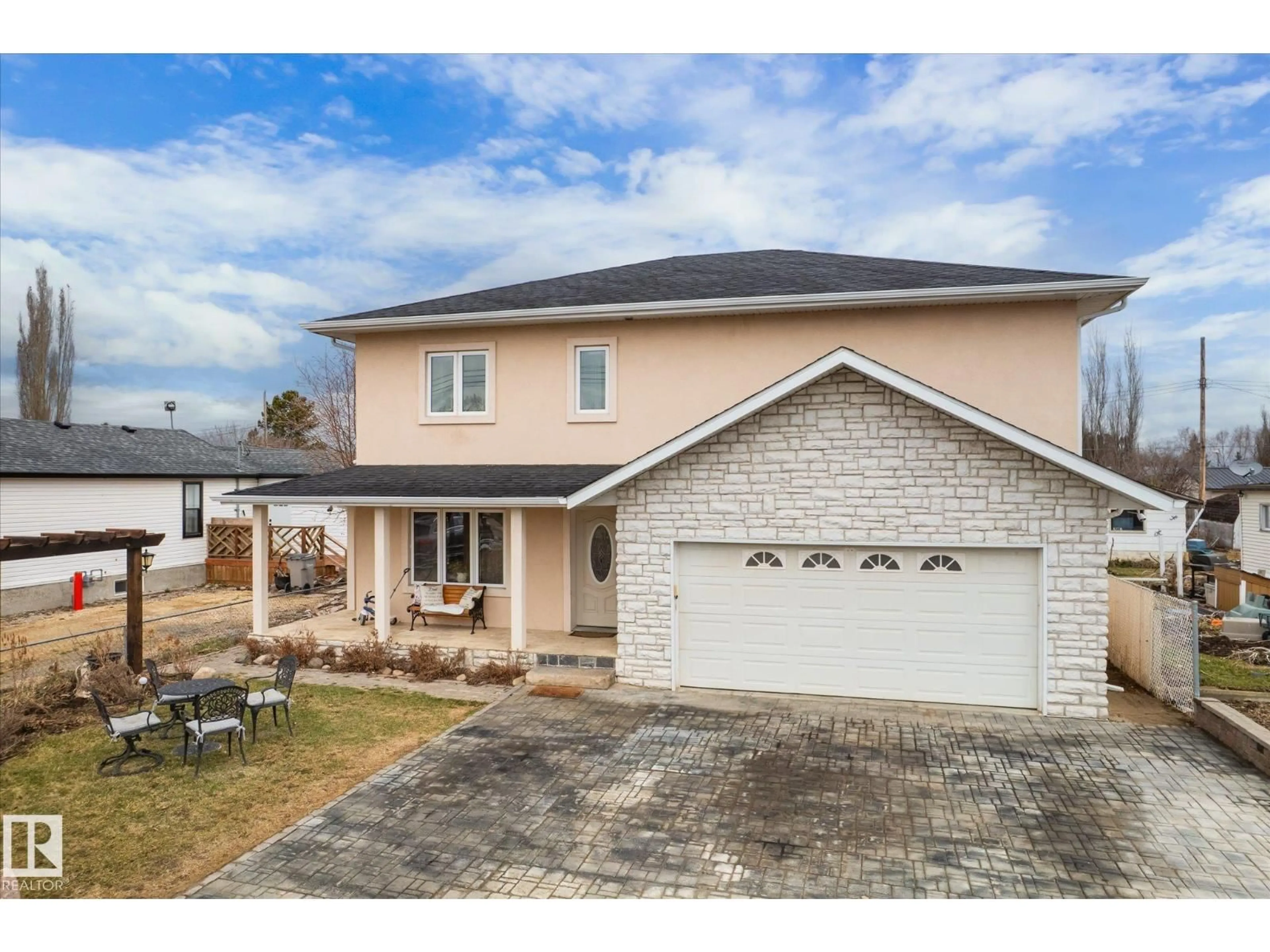 Home with brick exterior material, street for 5016 44 AVE, Calmar Alberta T0C0V0